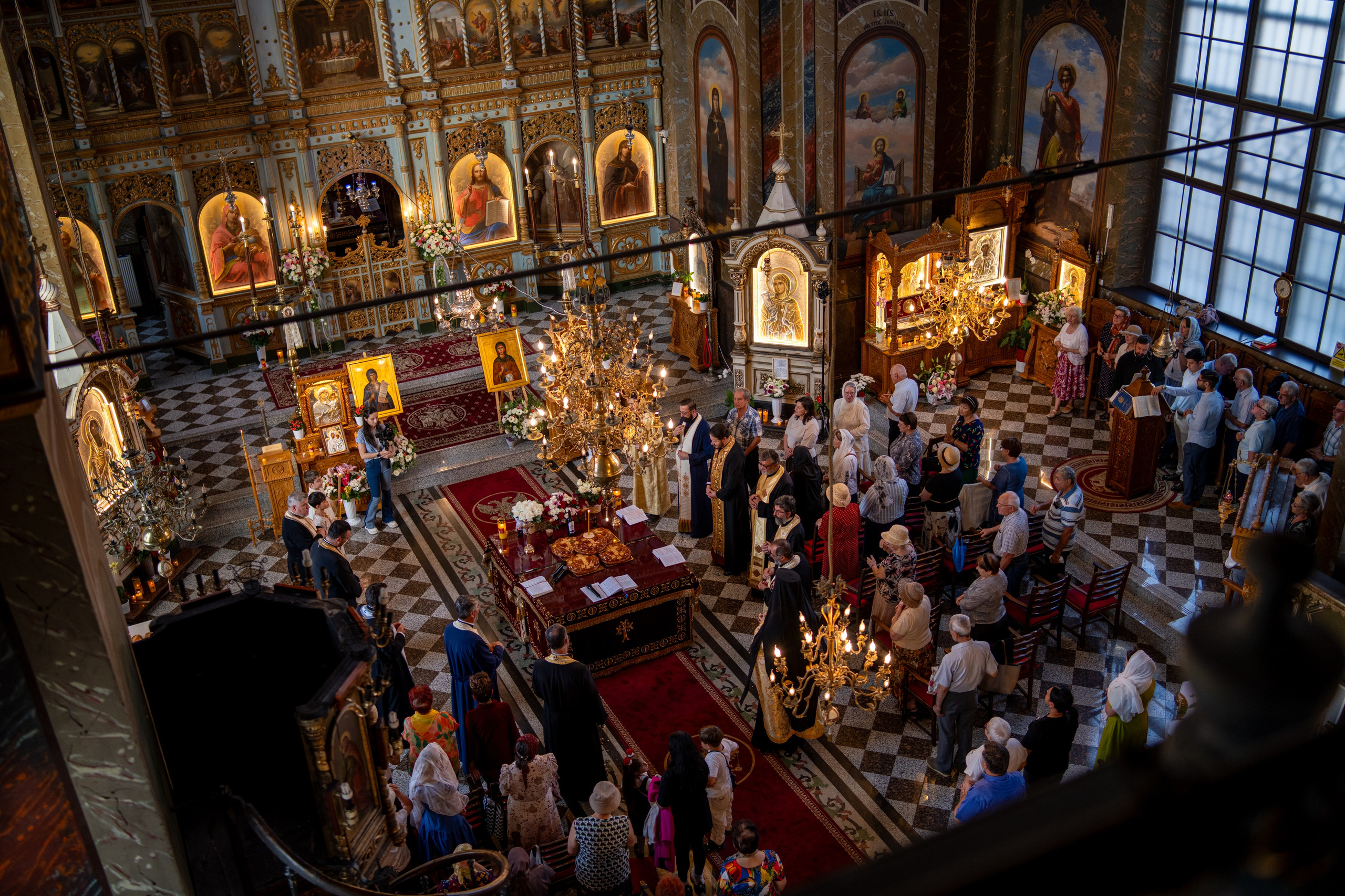 Hram Biserica Sfânta Vineri din Ploiești. Mihai Alexandra Events