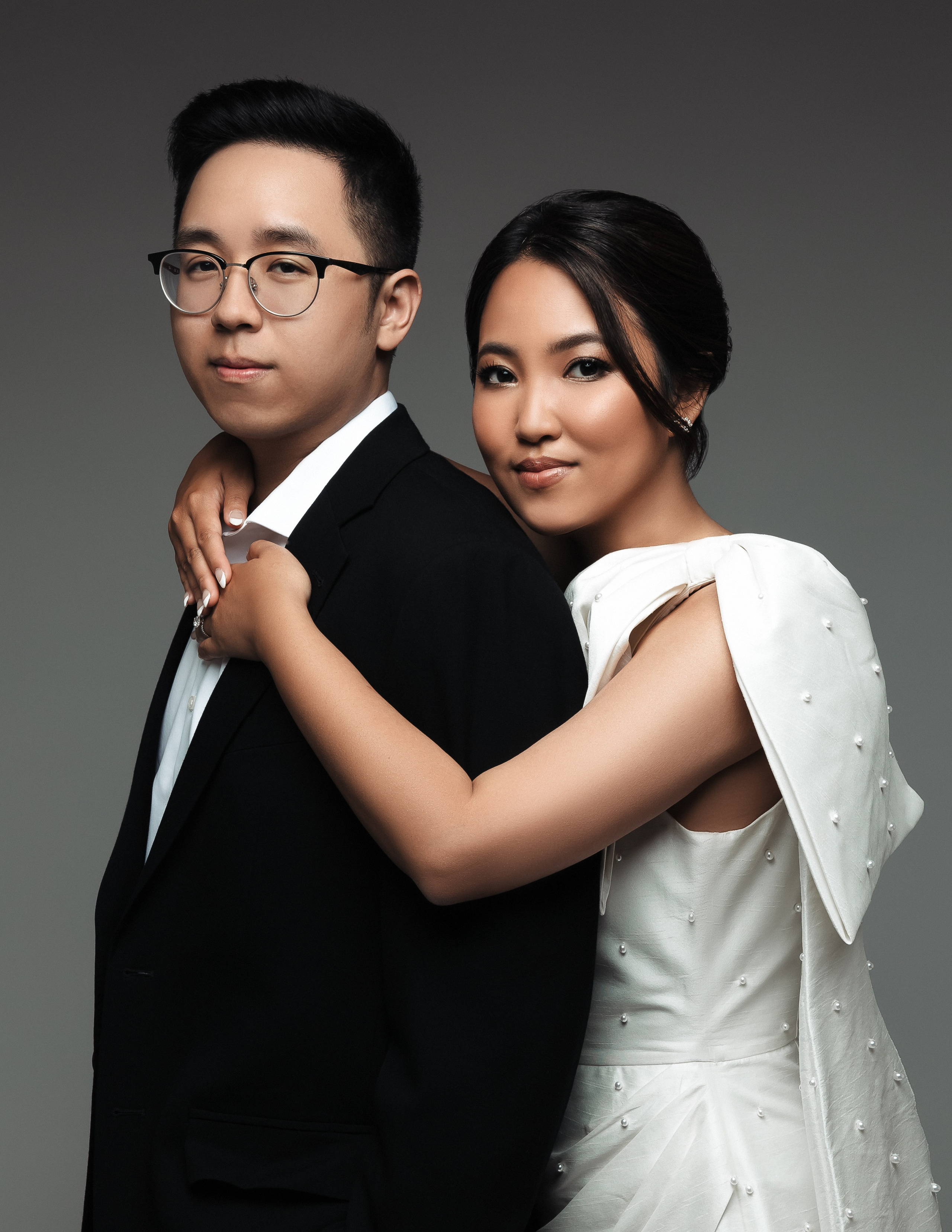 Portraits. Los Angeles maternity, boudoir and family photographer