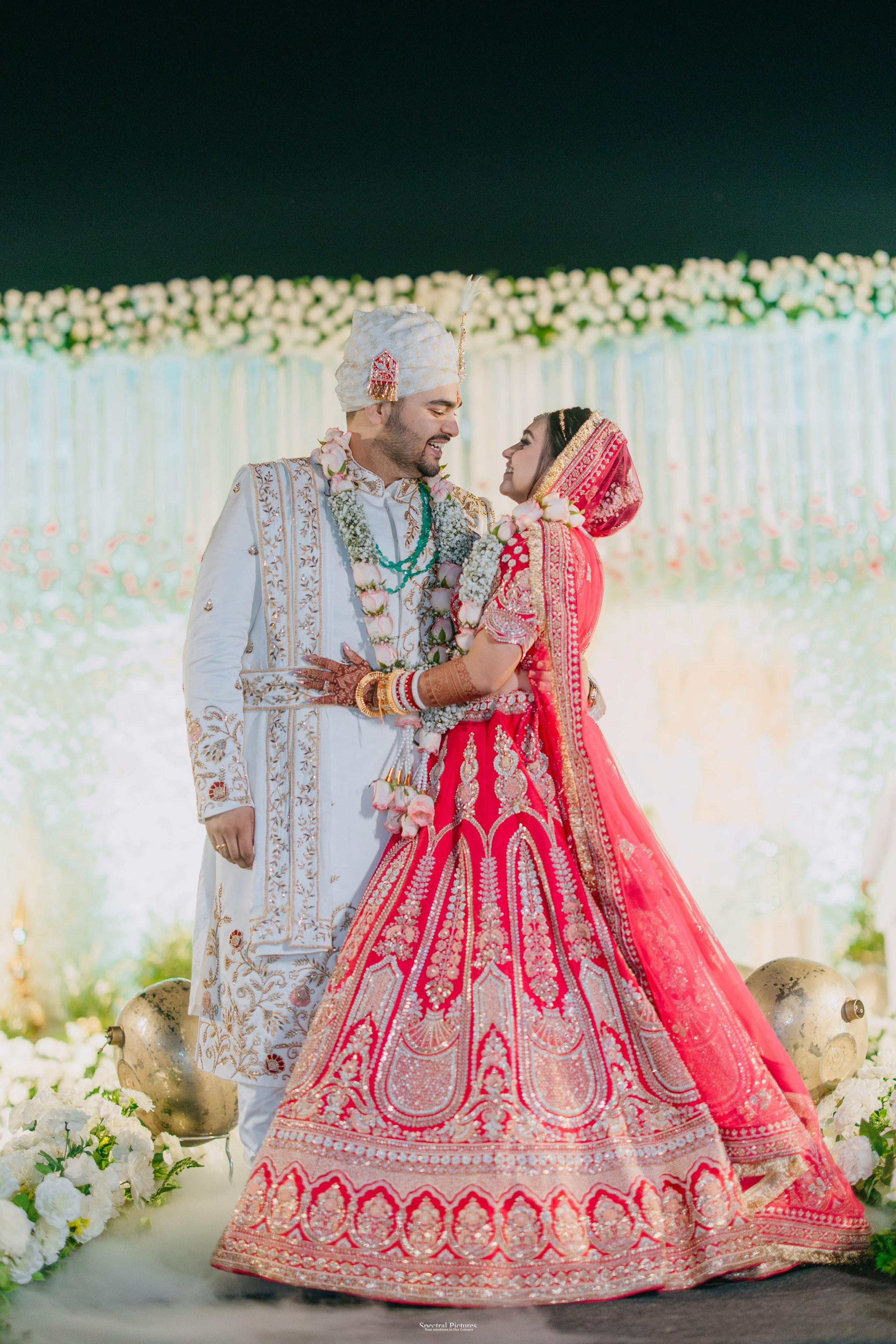 #ADIकीAESHहै