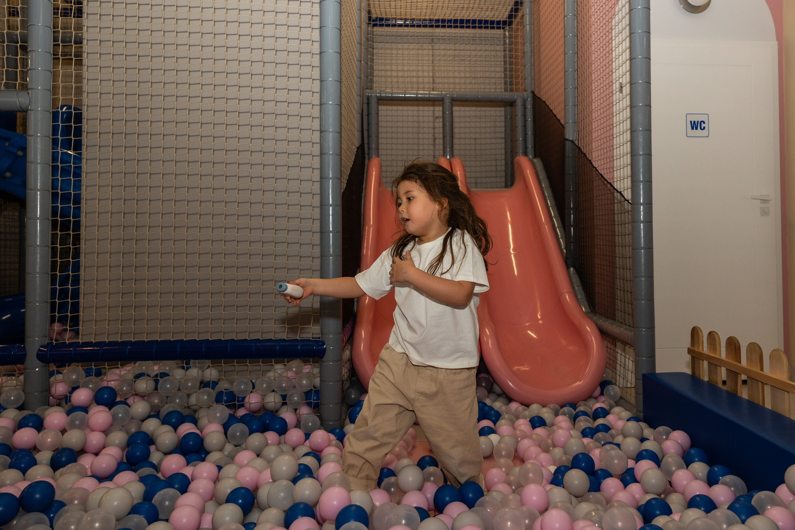 День рождения Артёма 24 января 2026 года. Семейный и детский фотограф в Варшаве Мила Бобровская