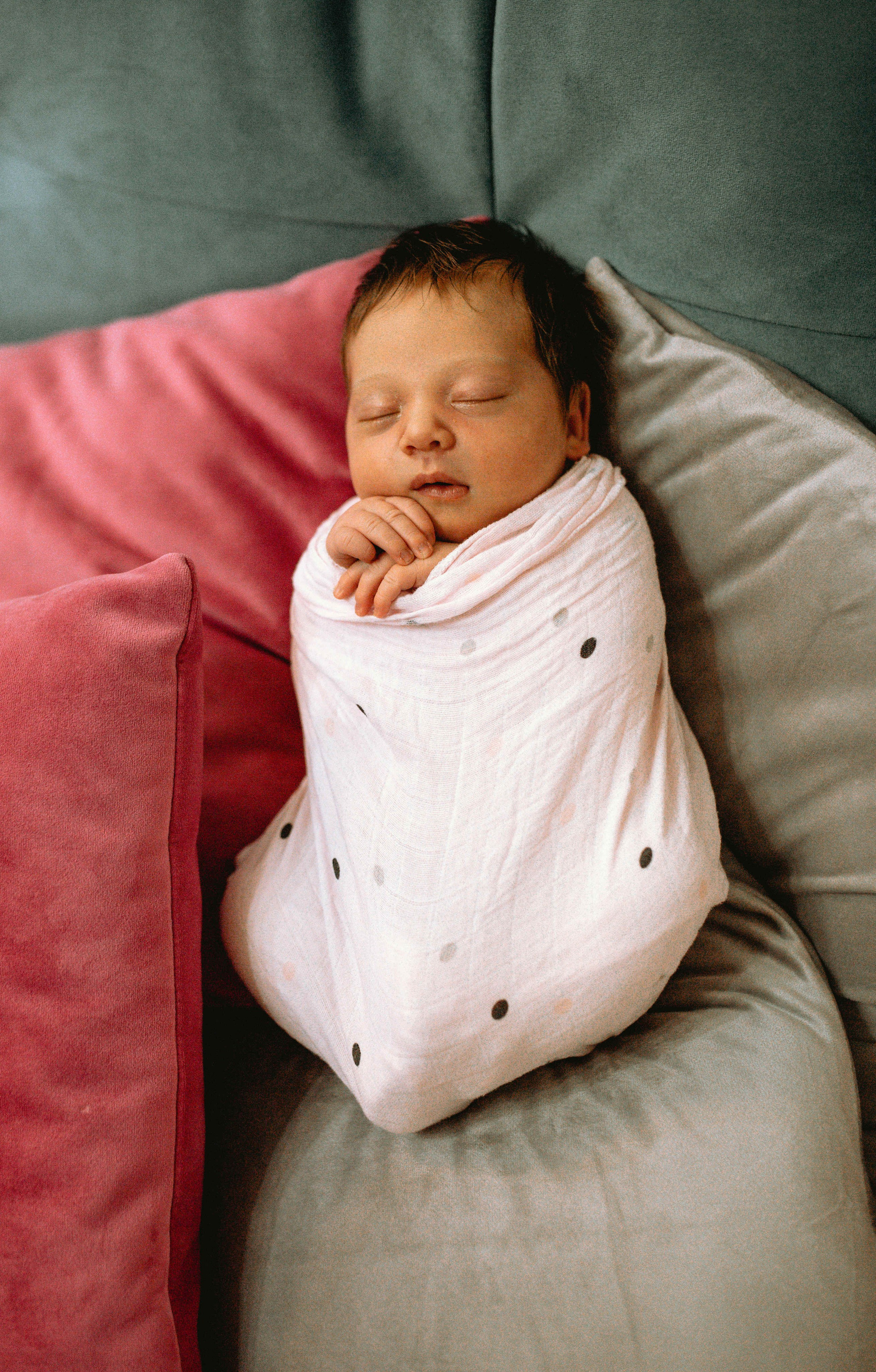 HOME PHOTOSESSION NEWBORN. Https://shi-photo.com/