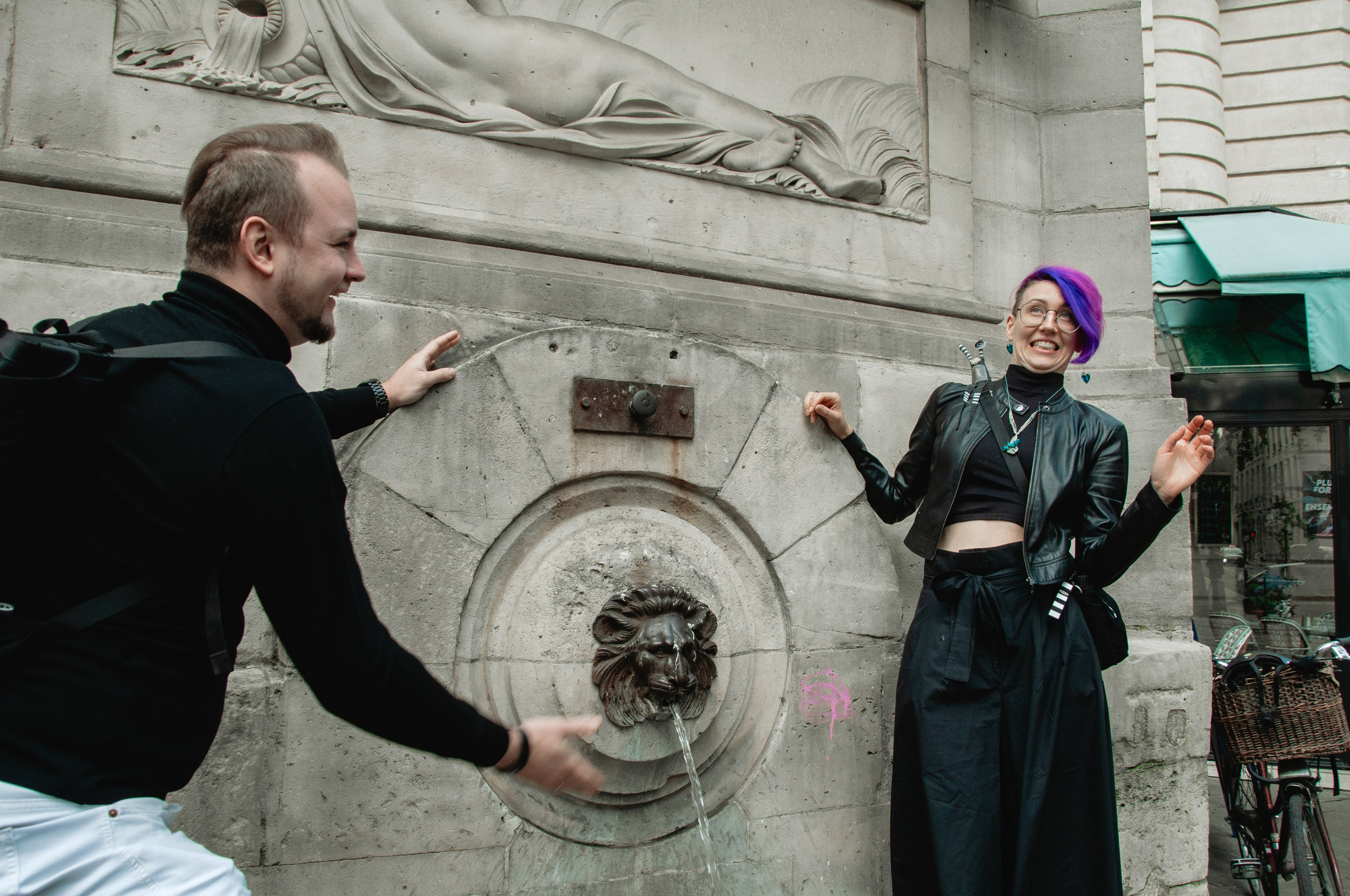 Парная стрит фотосессия. Фотограф в Париже Полина Осипова