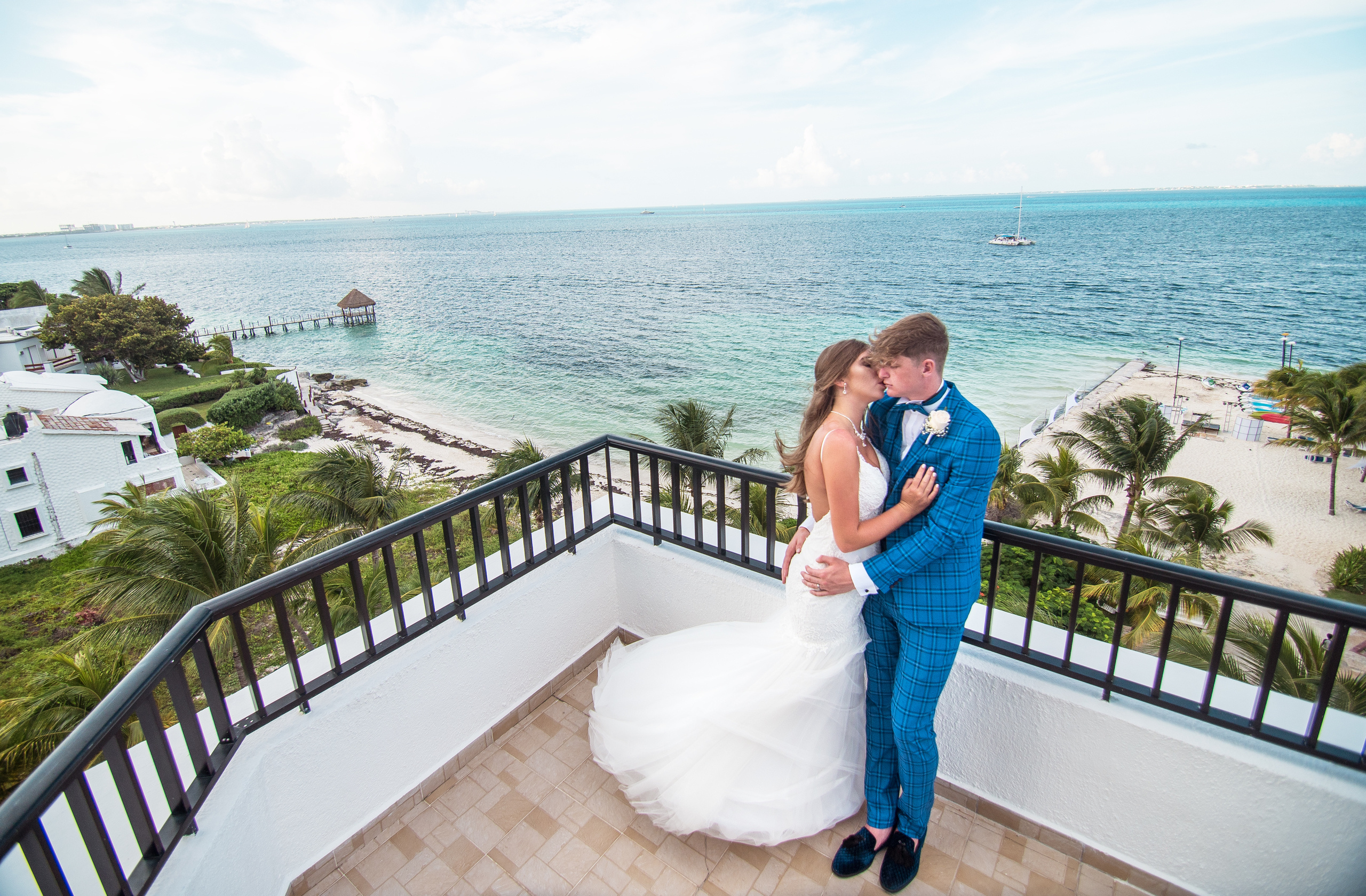 Romantic beach wedding photo shoot by Photographer in Mexico