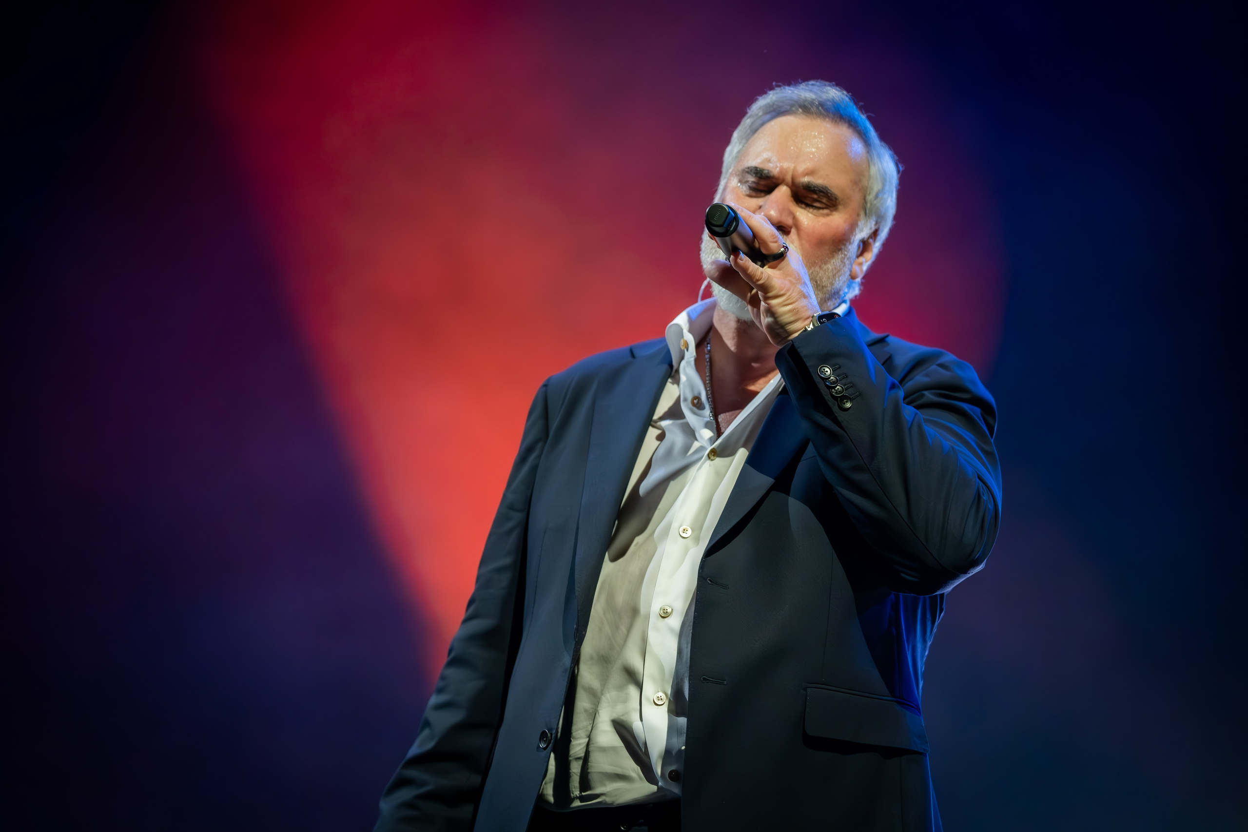 VALERY MELADZE. Reportage concert portrait photography in the San Francisco Bay Area