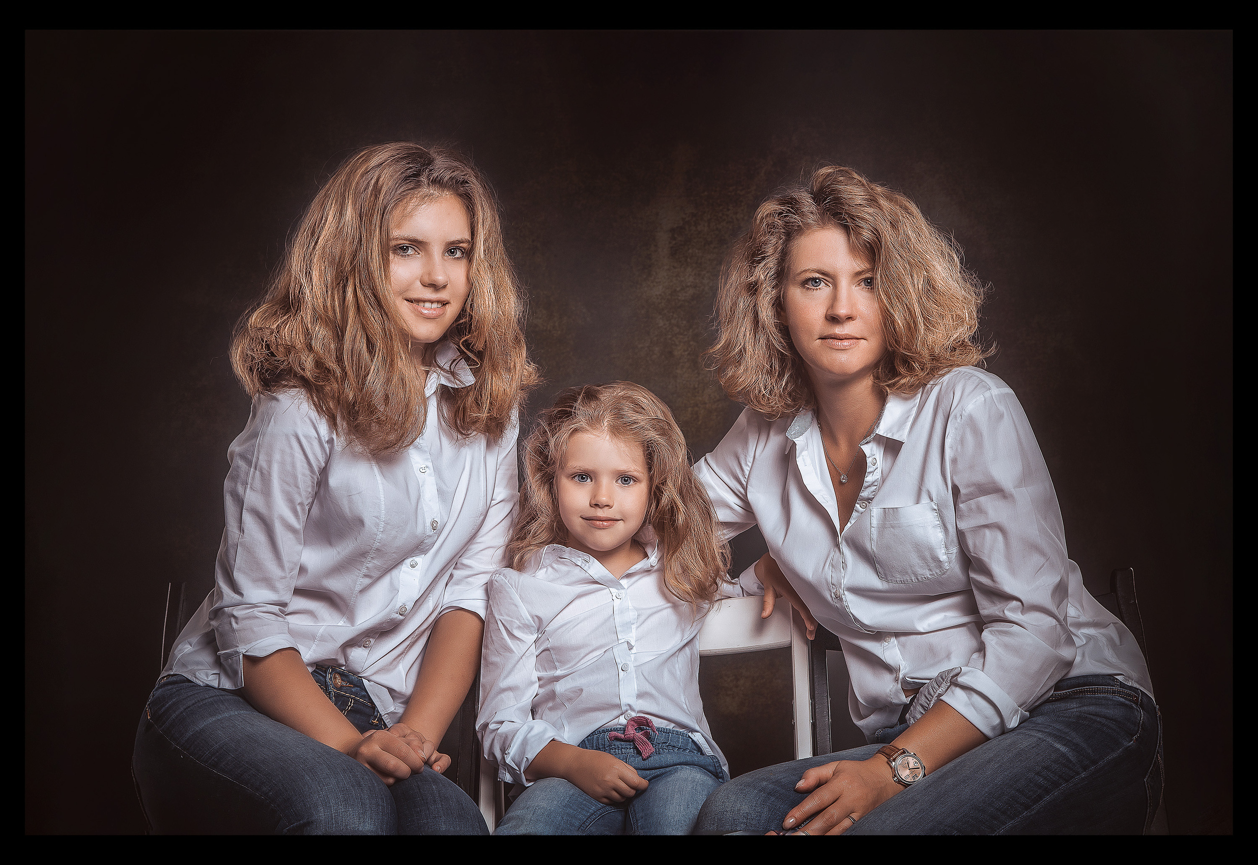 Perhevalokuvat. Kinosura Creative Studio Helsingissa ja Kuopiossa