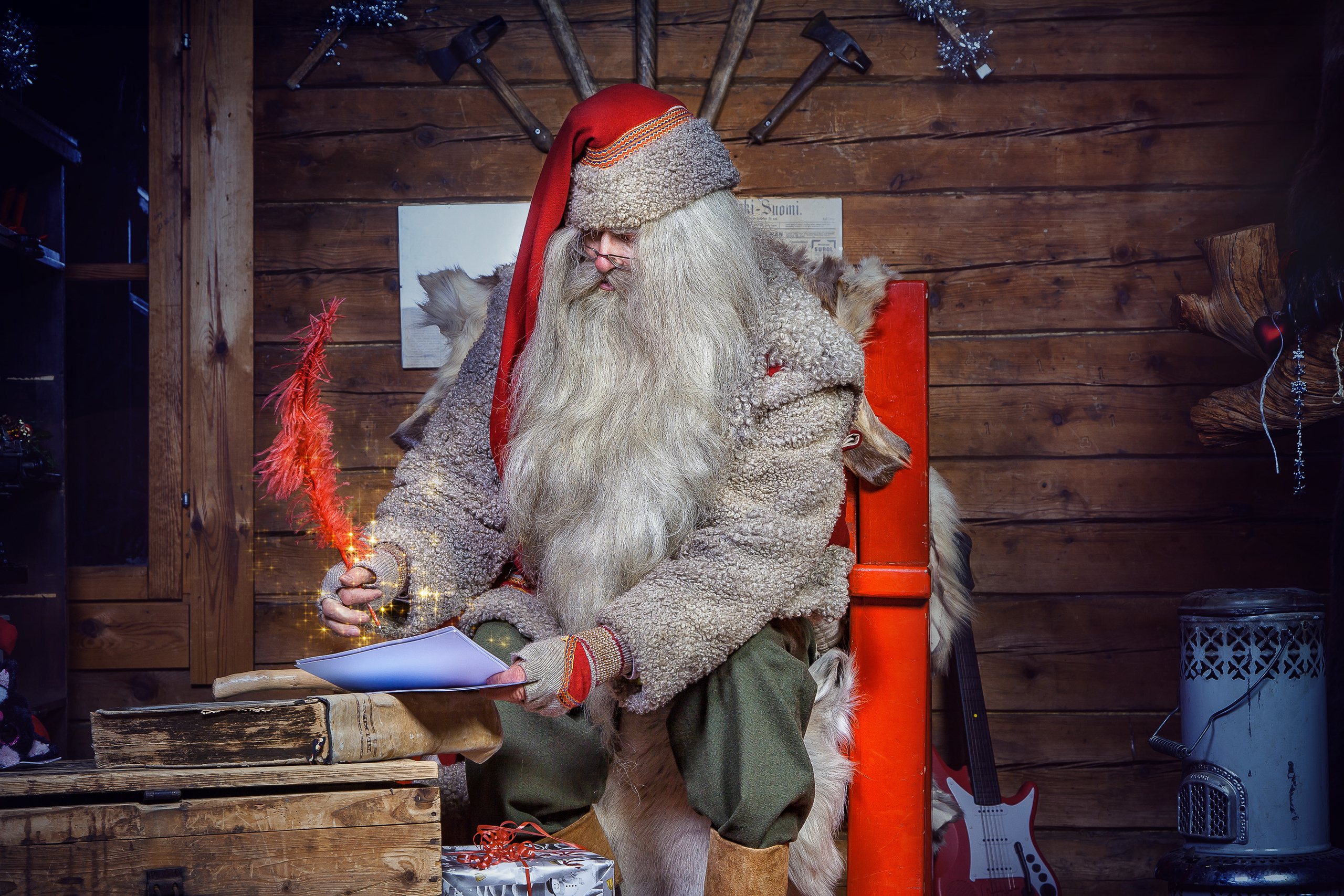 Joulu. Kinosura Creative Studio Helsingissa ja Kuopiossa