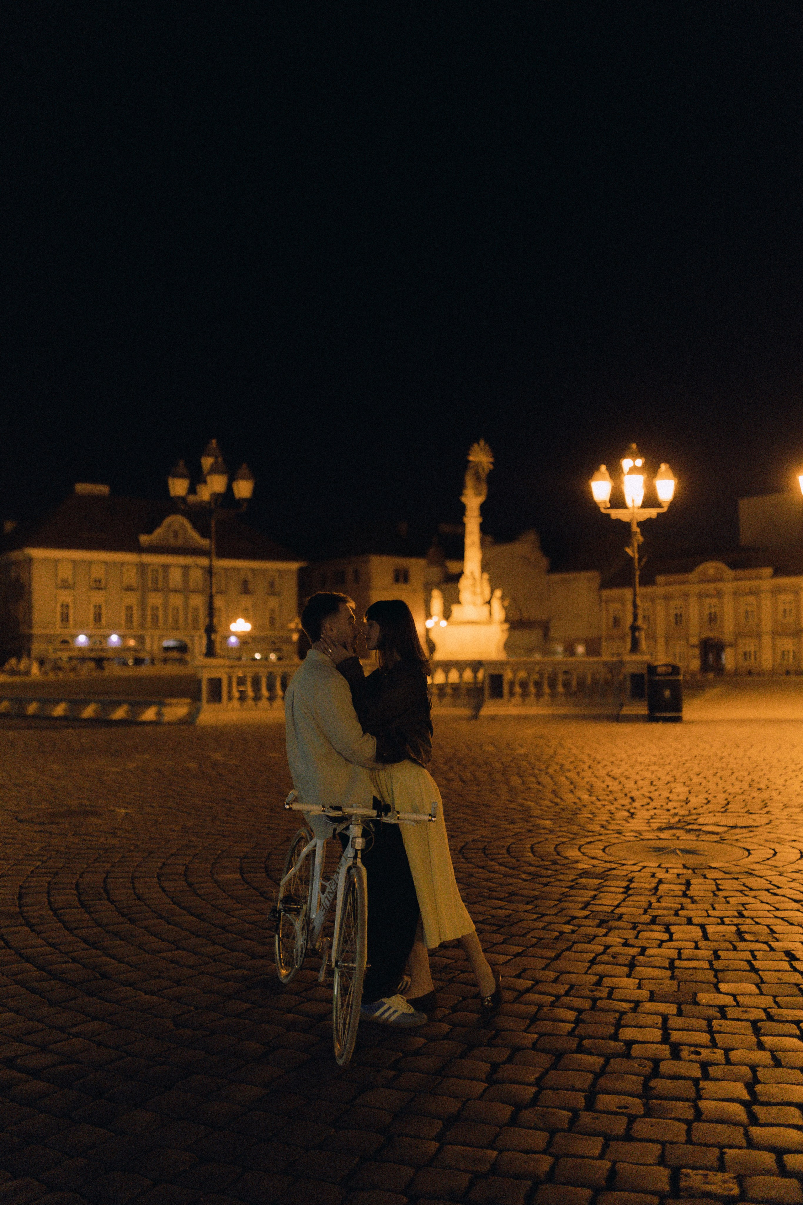 Midnight session in Timisoara, Romania. Wedding photographer and videographer based in Timisoara, Romania