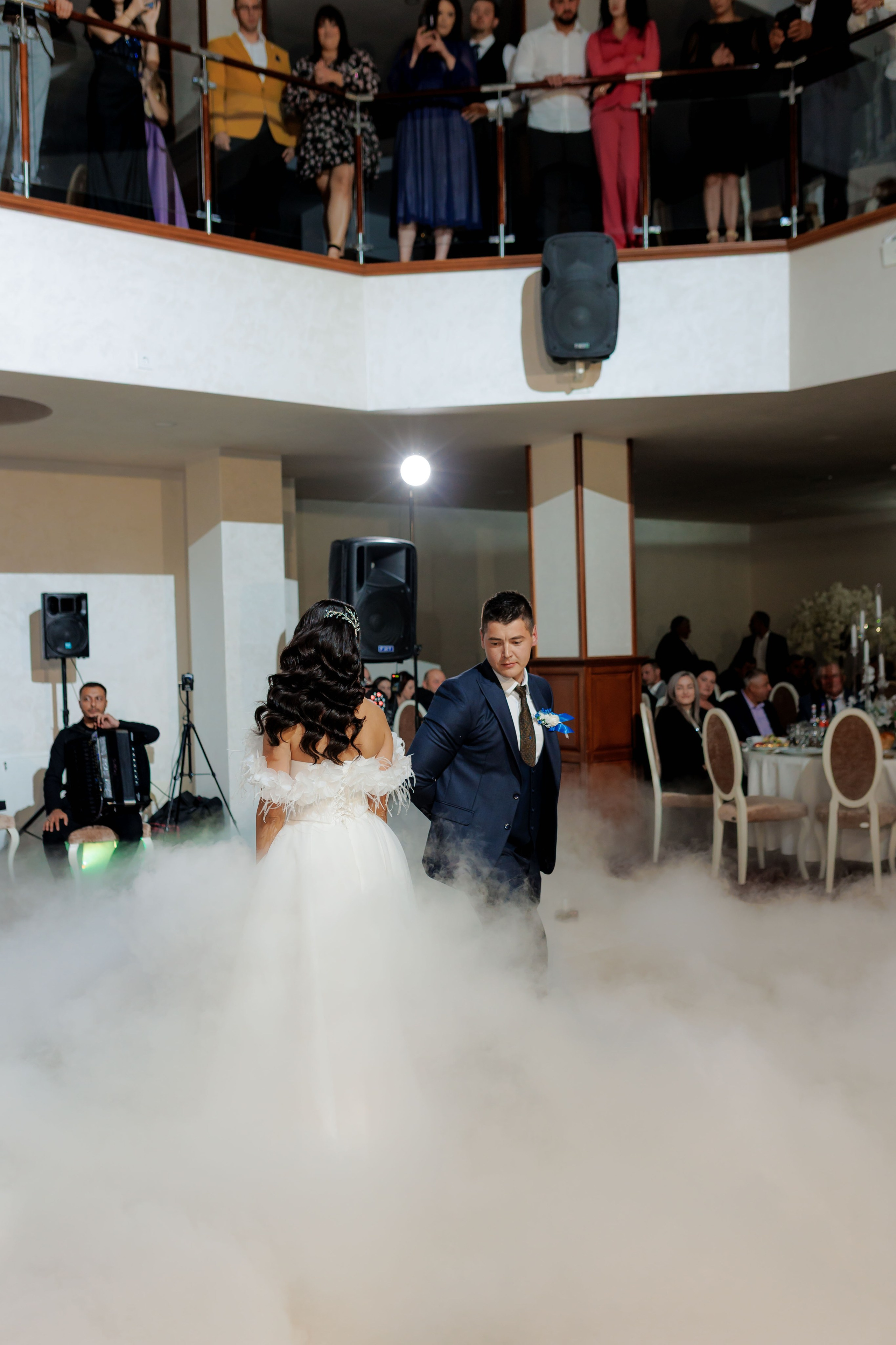 Loredana & Emilian – Ziua Nunții | Videografie - fotografie Botez Suceava, Iași, Botoșani. Servicii foto-video profesionale, pentru momente de neuitat