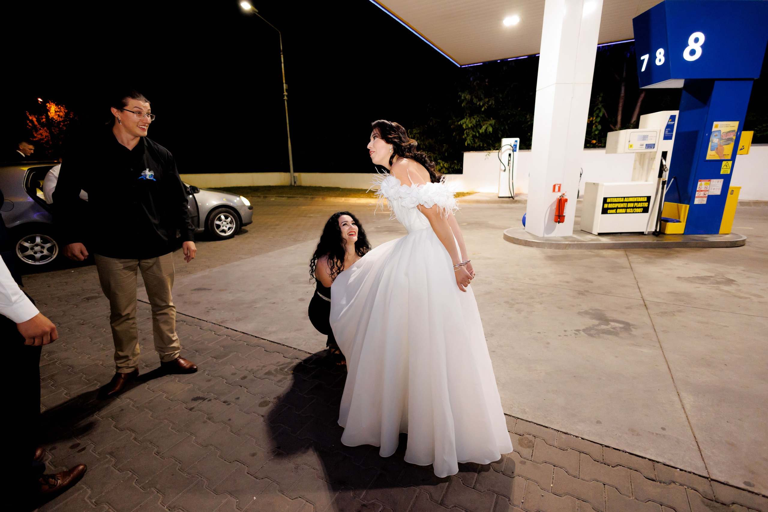 Loredana & Emilian – Ziua Nunții | Videografie - fotografie Botez Suceava, Iași, Botoșani. Servicii foto-video profesionale, pentru momente de neuitat