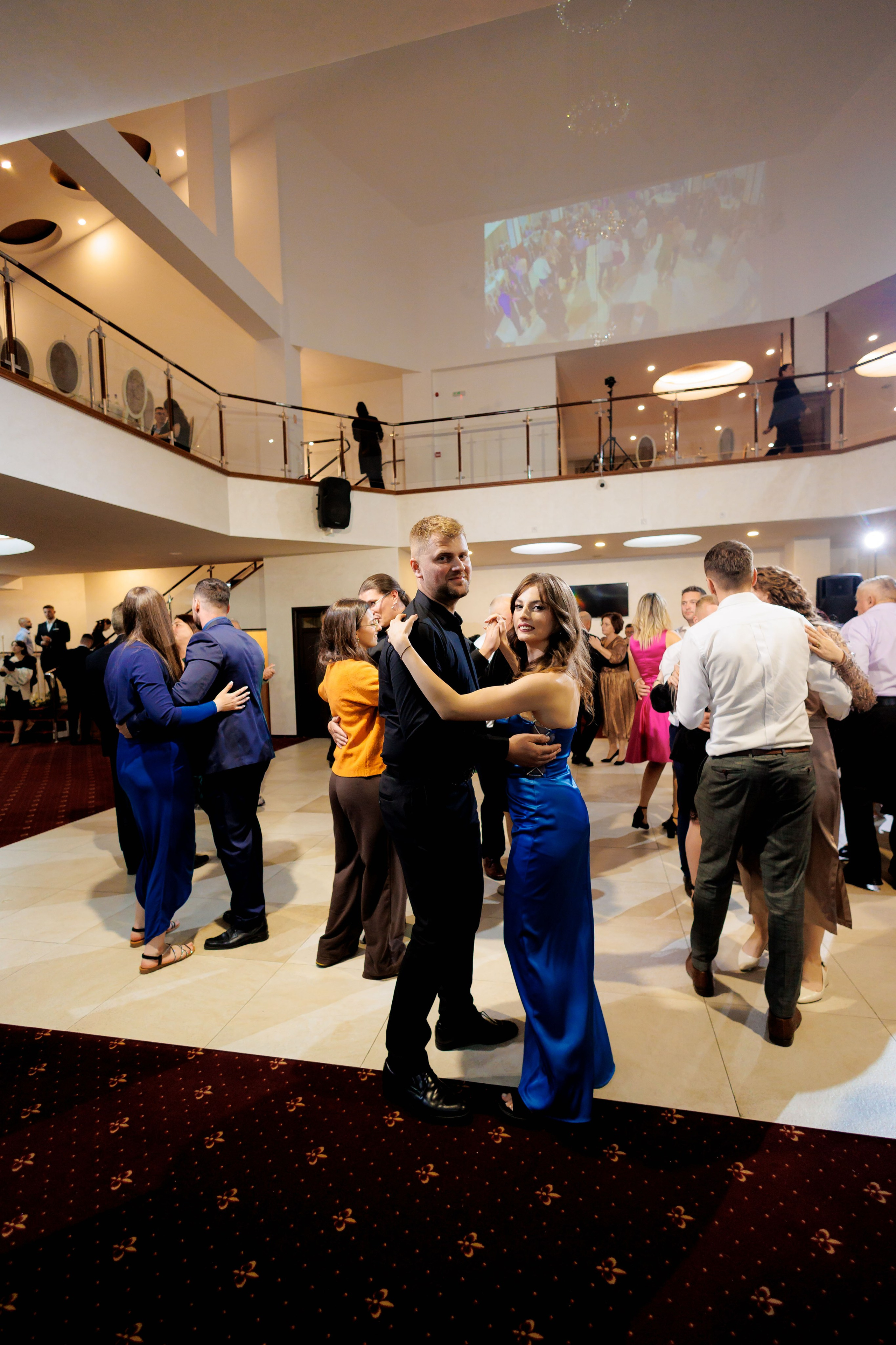 Loredana & Emilian – Ziua Nunții | Videografie - fotografie Botez Suceava, Iași, Botoșani. Servicii foto-video profesionale, pentru momente de neuitat