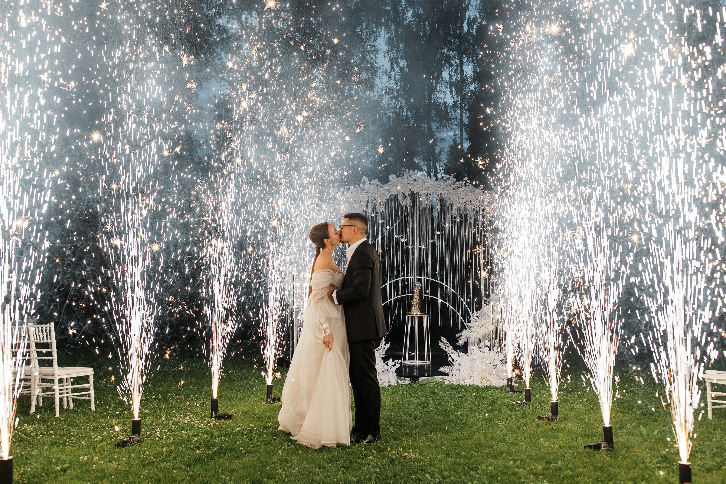 Editorial & Reportage Wedding Photography. Tanya Bogdan | Cornwall | Devon | UK Wedding Photographer