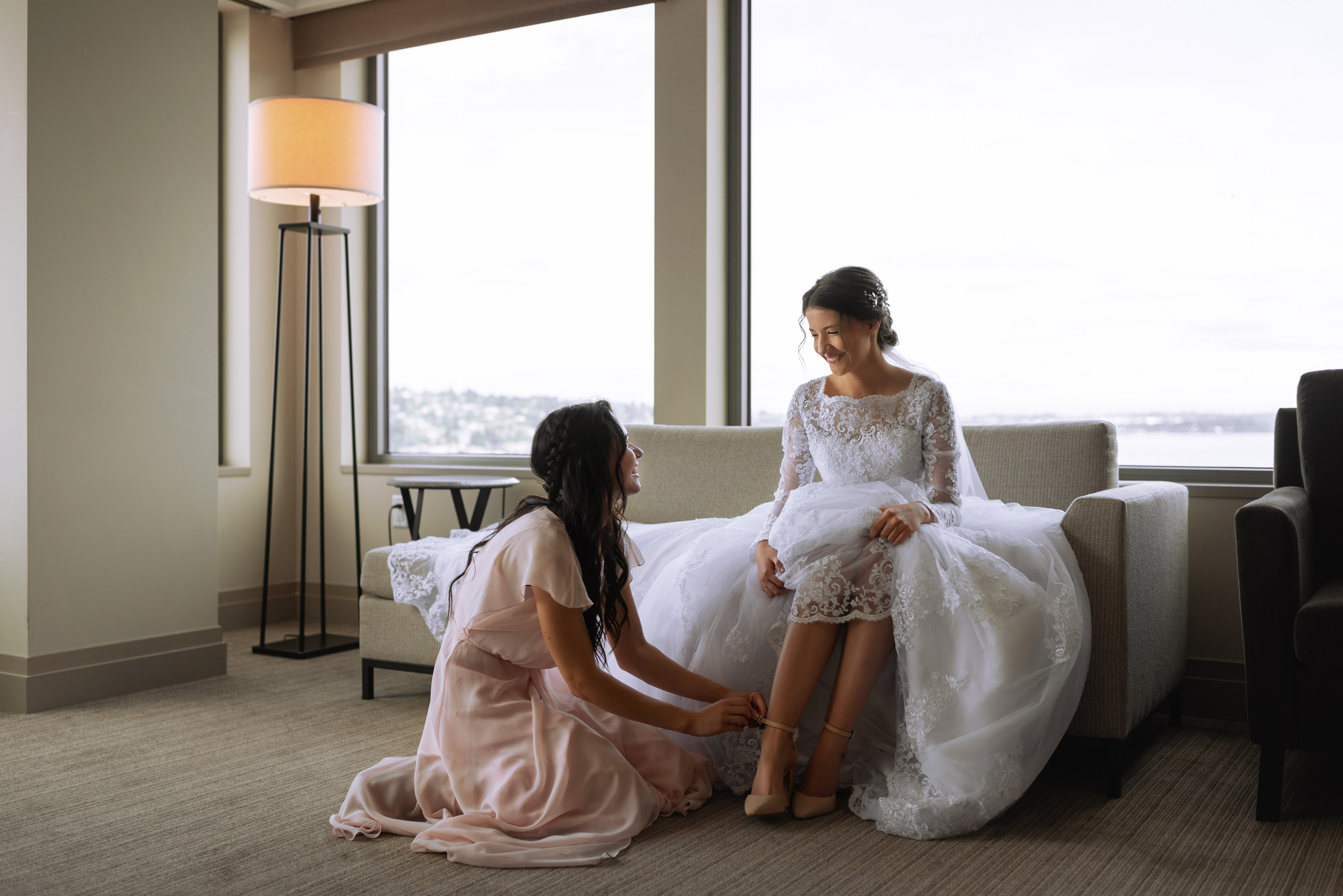 Weddings. Wedding & family photography in Seattle area. Helen Michelle photographer