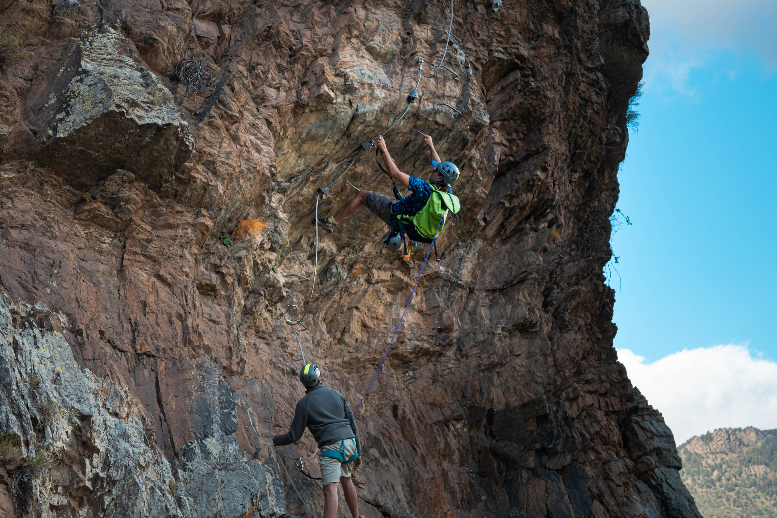 Vía Ferrata Salt de Botanal. Alba del Norte Studio