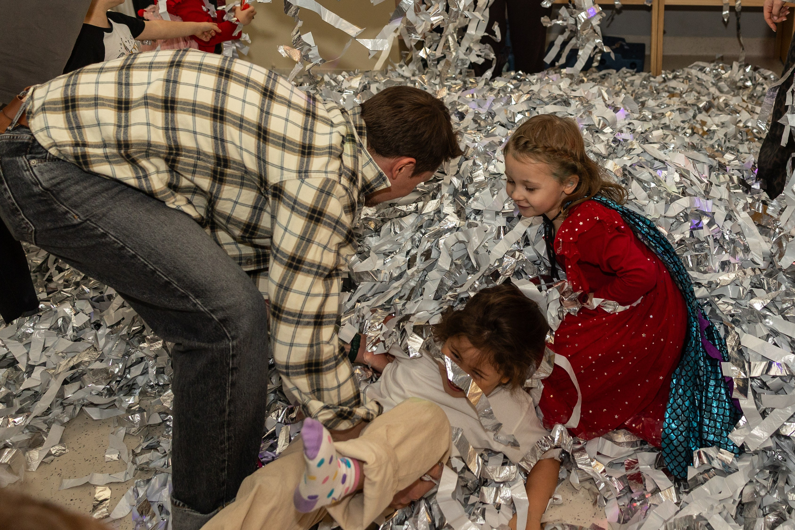 День рождения Артёма 24 января 2026 года. Семейный и детский фотограф в Варшаве Мила Бобровская
