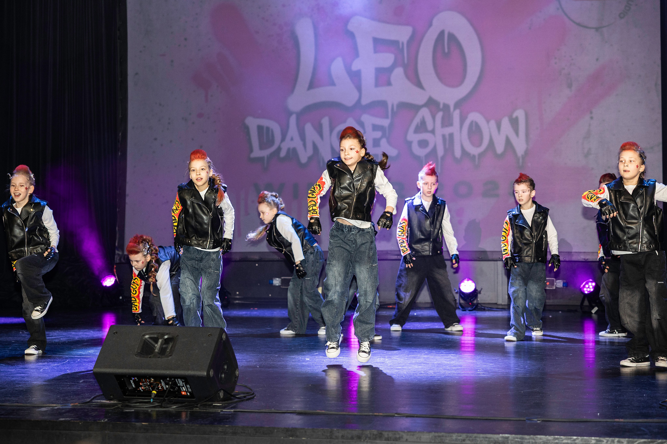 LEO DANCE SHOW WINTER 2025. Семейный и детский фотограф в Варшаве Мила Бобровская