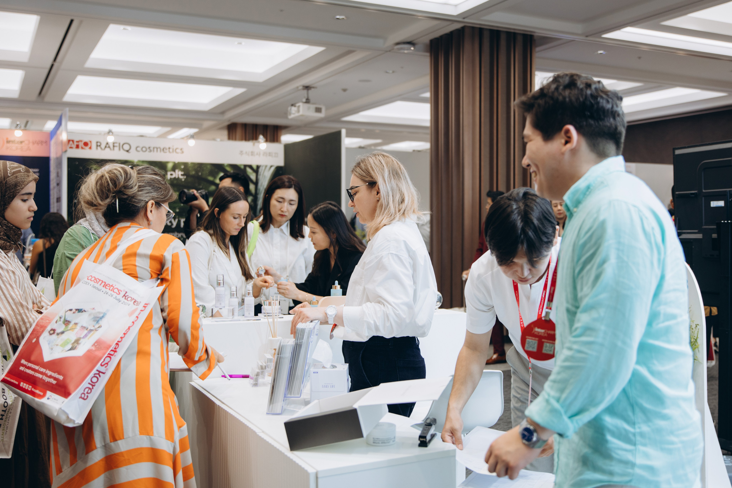 Inter charm Korea 2024 (ELSYM8). Portrait photographer in South Korea Olga Lian