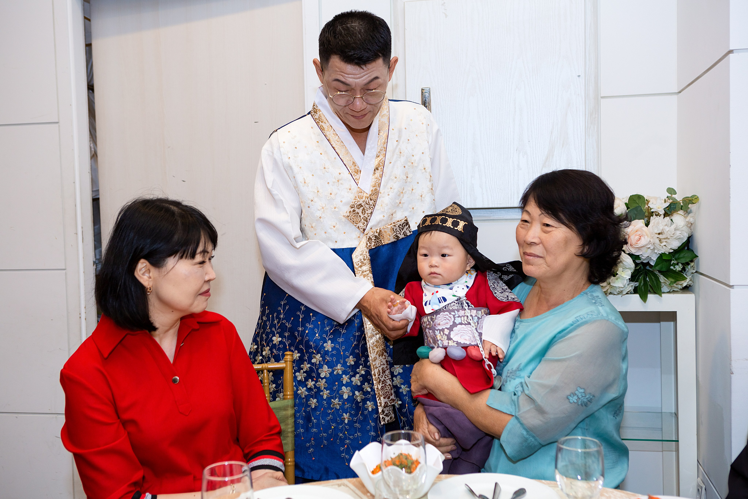 Александр банкет. Фотограф беременности, ньюборн и годовасиков в Корее Жанна Хан