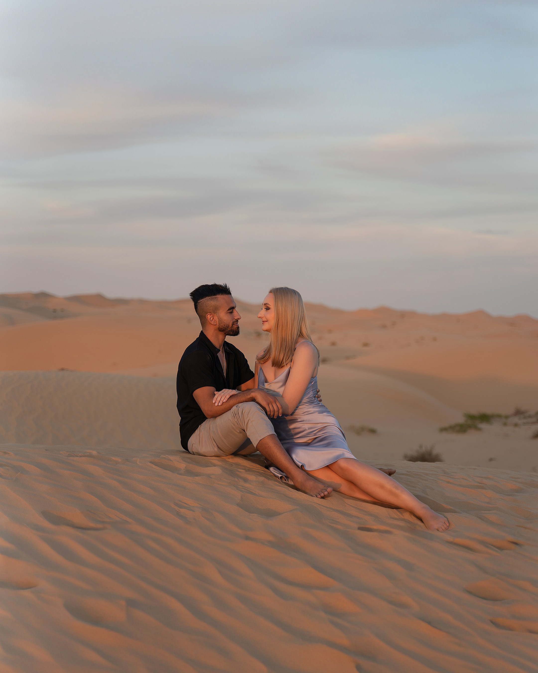 Couple. Professional Photographer in Abu Dhabi & Dubai — Marina Aubakirova | Family, Couple, Wedding & Individual Photoshoots
