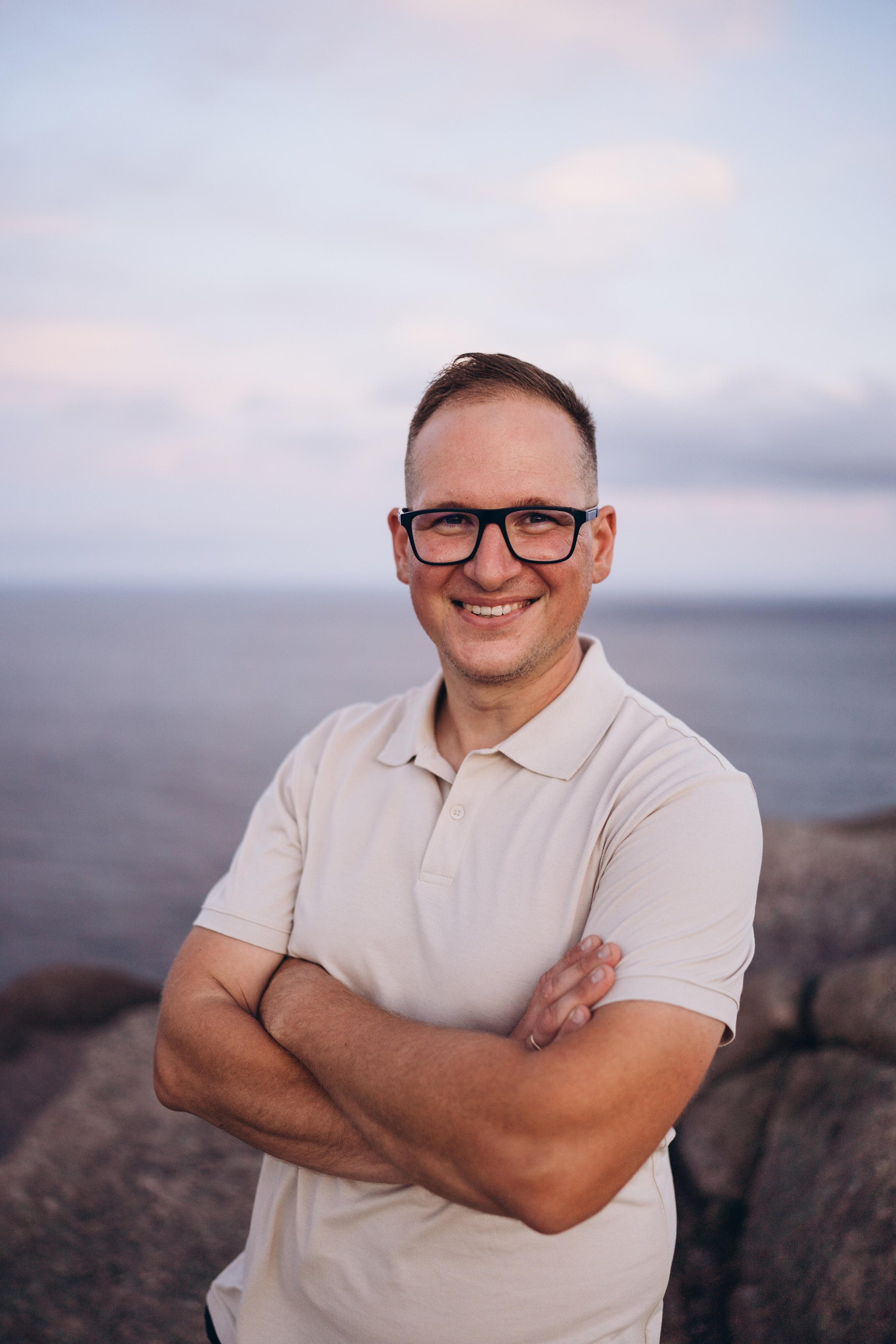 Anna & fam. Calgary Wedding & Lifestyle Photographer — Yevhen Polishchuk