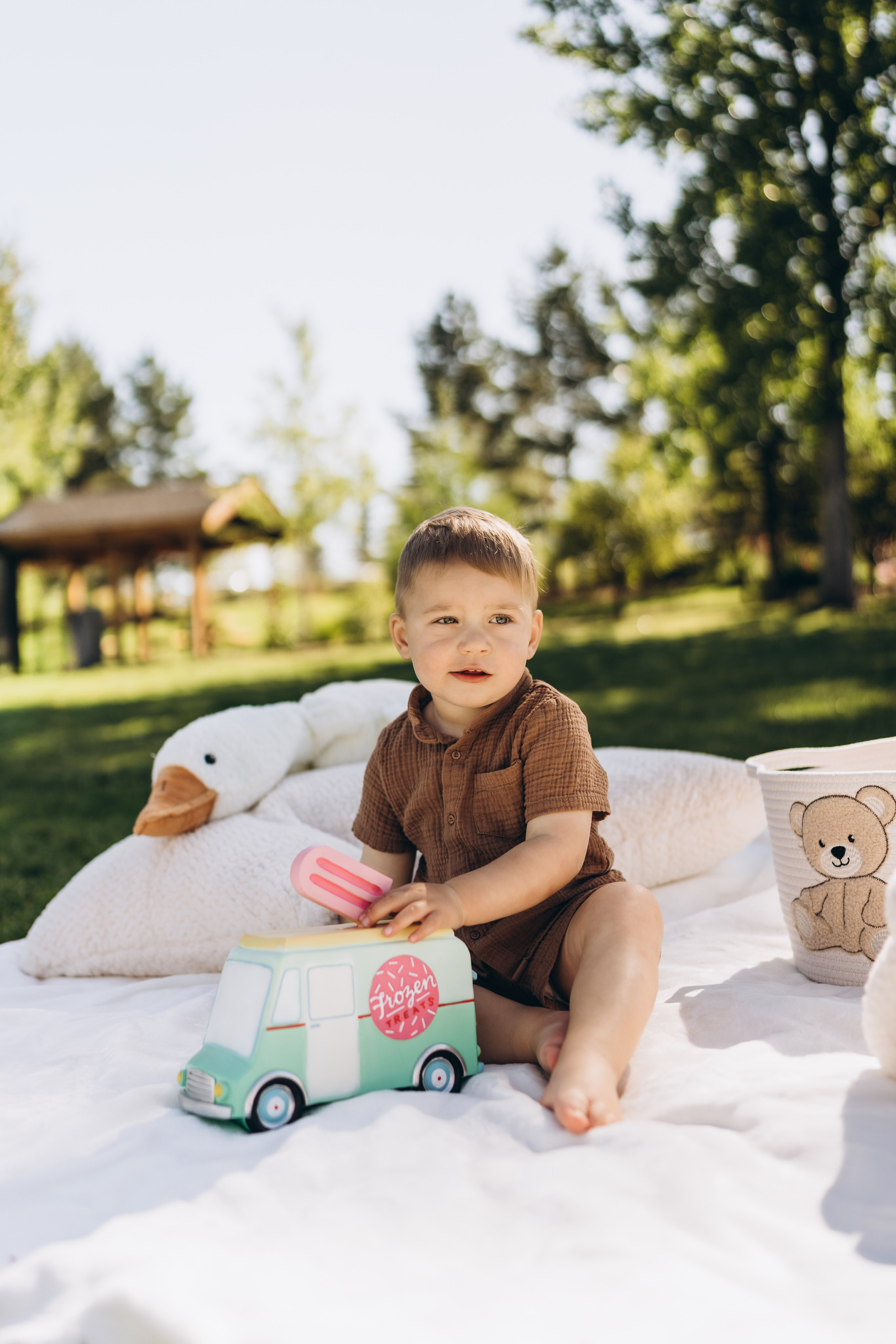 Max. Calgary Wedding & Lifestyle Photographer — Yevhen Polishchuk