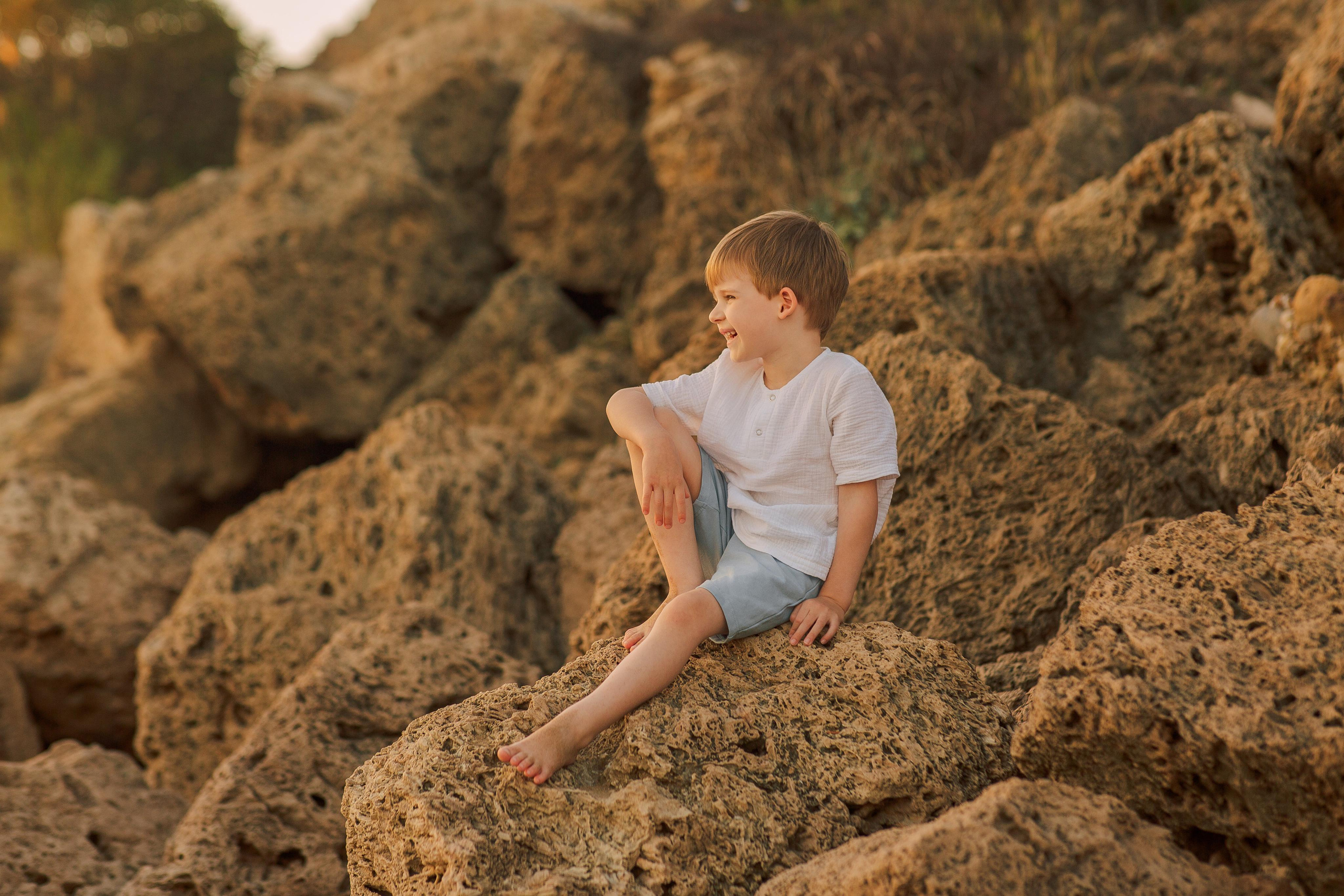 Family photo shoot on the beach in Side. Professional Photographer in Alanya, Side, Belek | Alsu Develi  Wedding, Family and portrait photo sessions