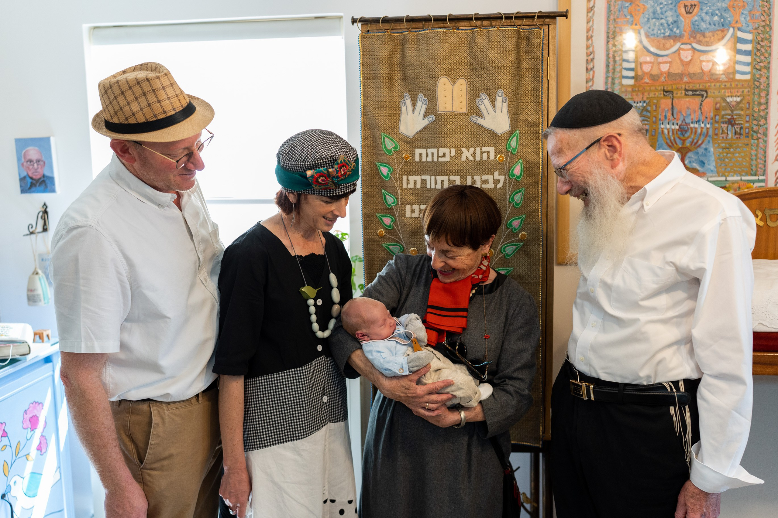 משפחת ברנד. יוסף מזרחי צילום חתונה, ברית וזוגיות. צלם מקצועי שאוהב להוציא אתכם הכי יפים ברגעים הכי מרגשים