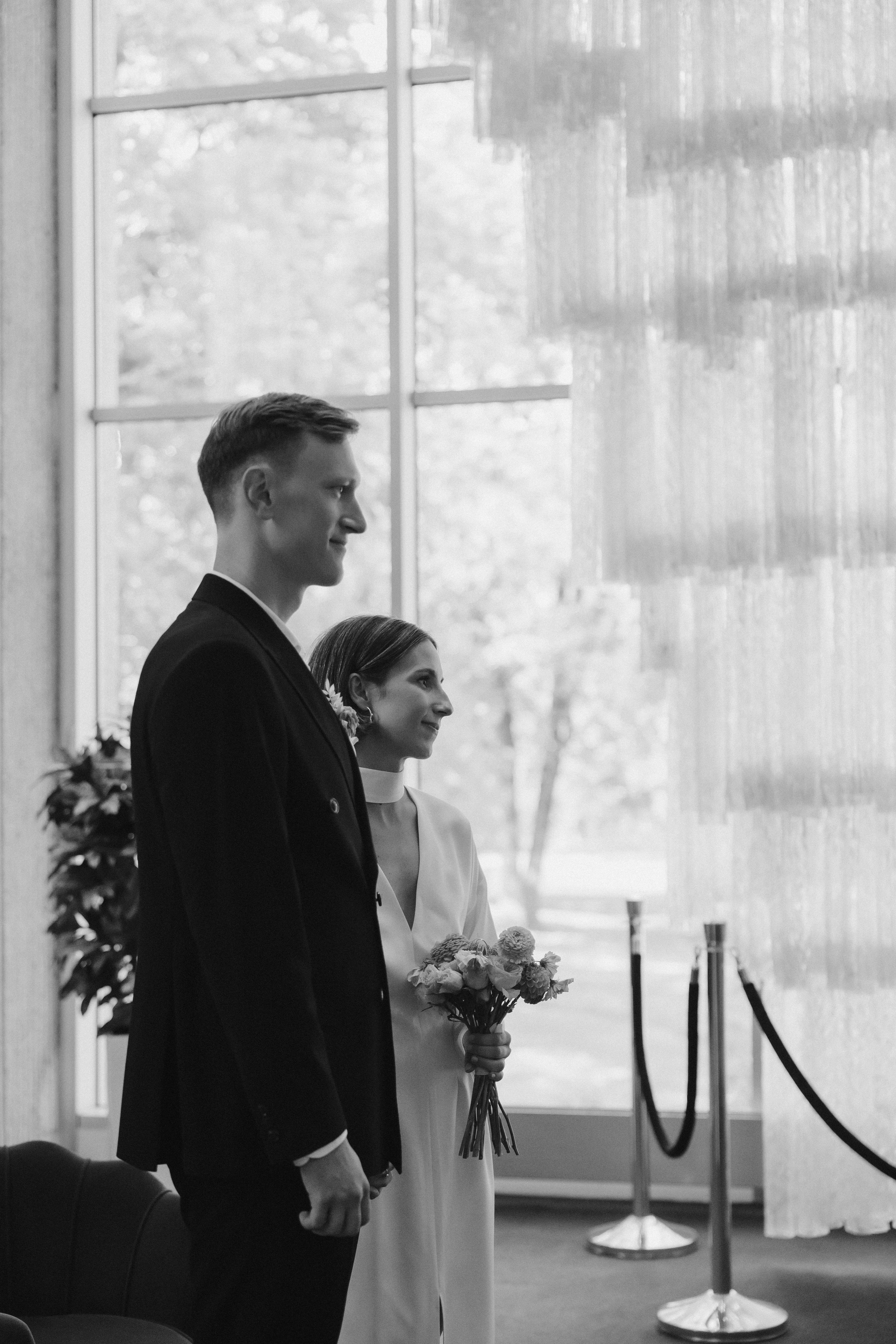 Miglė ir Mindaugas | 2024 | MIESTO VESTUVĖS. Vestuvių ir šeimų fotografė Lena Bondarenko / belove photo