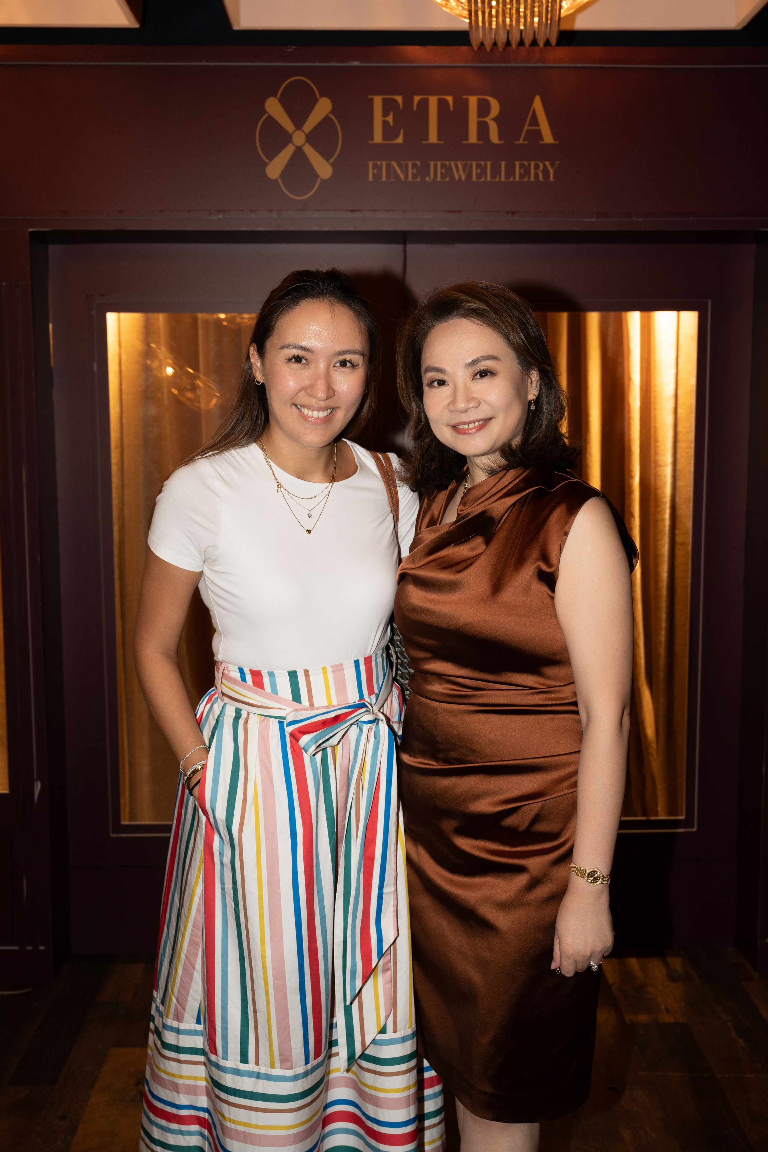 ETRA JEWELLERY. ФОТОГРАФ В ГОНКОНГЕ (СВАДЬБЫ, FASHION, СЕМЕЙНЫЕ, МЕРОПРИЯТИЯ, ФОТОПРОГУЛКИ)