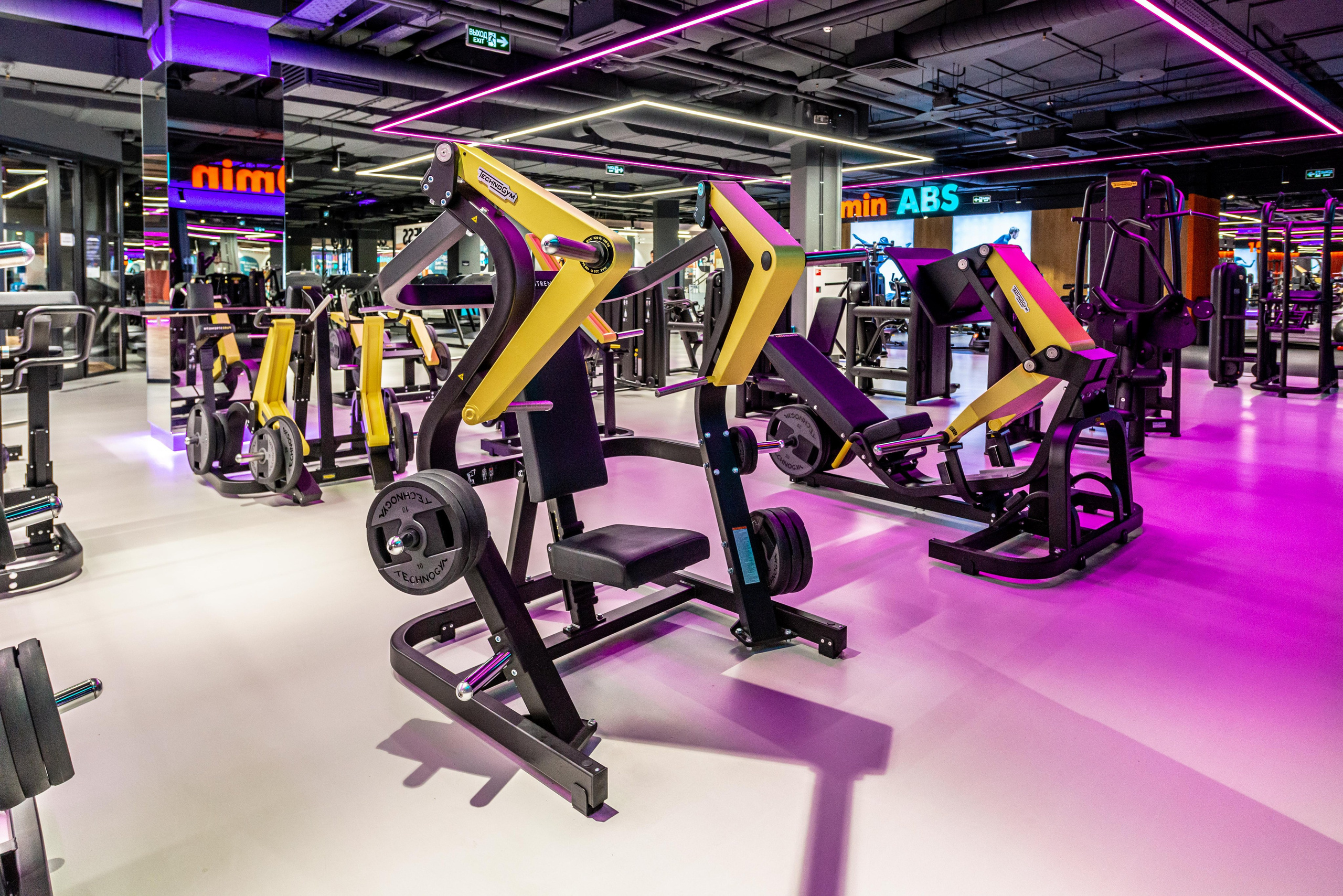 Фитнес-клуб DDX Fitness в Ростокино. PHOTOGRAPHER QUINTANA ROO