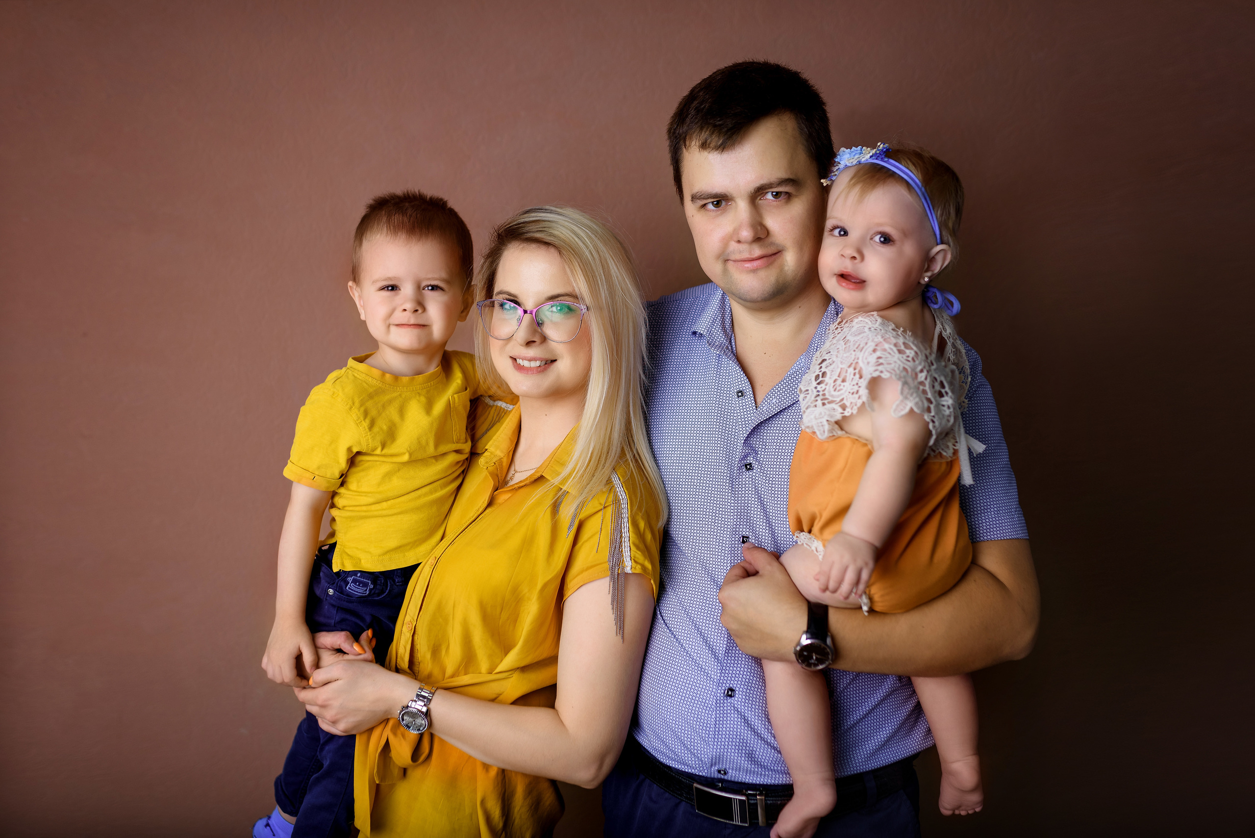 Семьи. Семейный фотограф и фотограф новорожденных в Вильнюсе Ирина Беленкевич