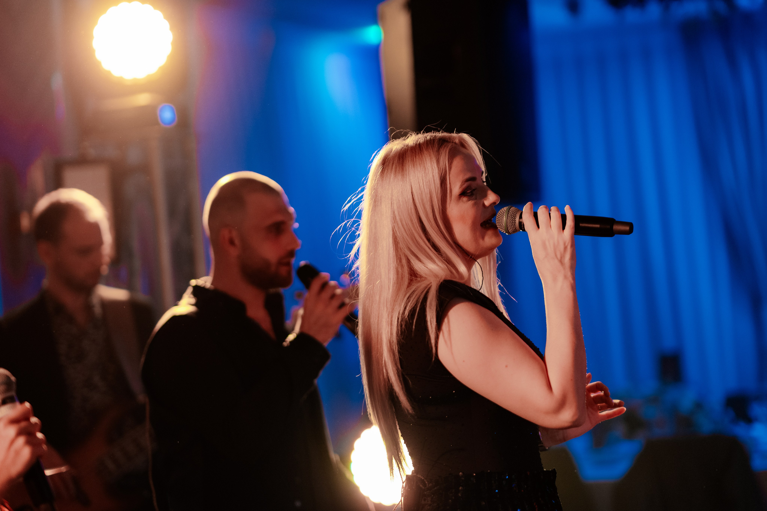 Madisson & Alex. Destination Wedding Photographer Alex Pasarelu