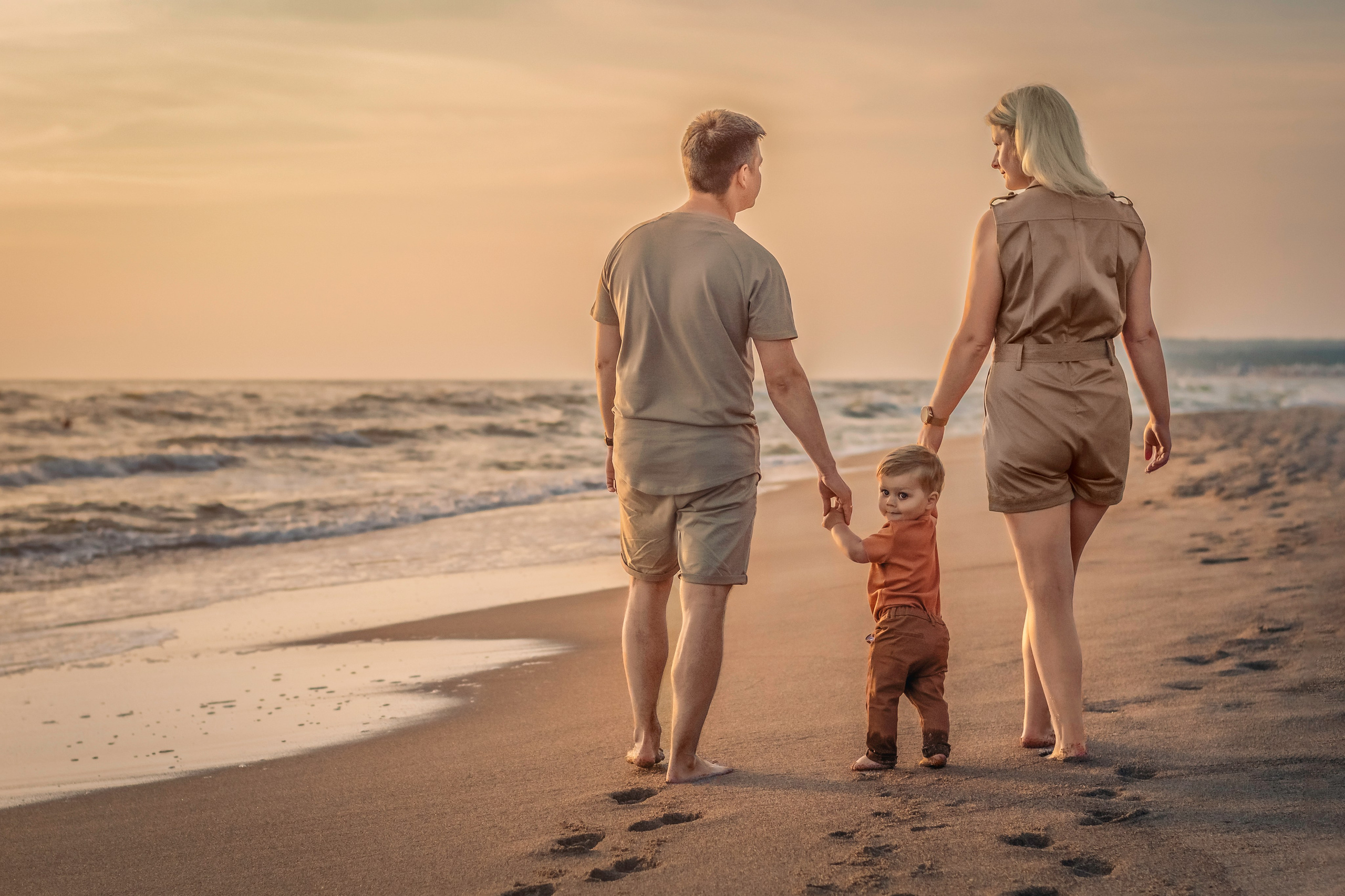Šeimos fotosesija. Fotografas Klaipėdoje ir Lietuvoje — Olga Kosmachiova Photography