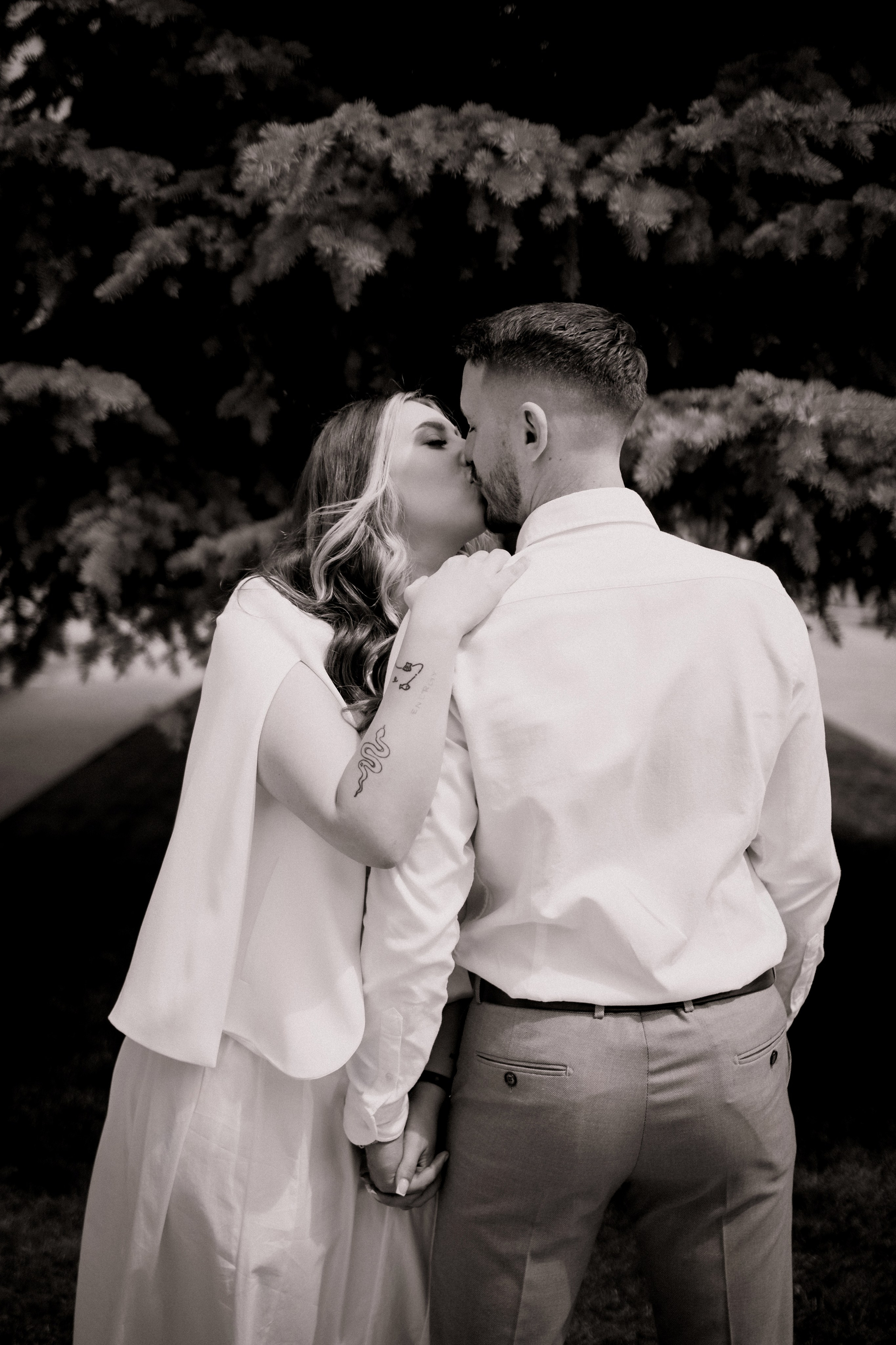 Alexandra & Stefan. Wedding Photographer, based in Iasi, Romania, but will travel all over the globe to make sure you look amazing in all your wedding photos