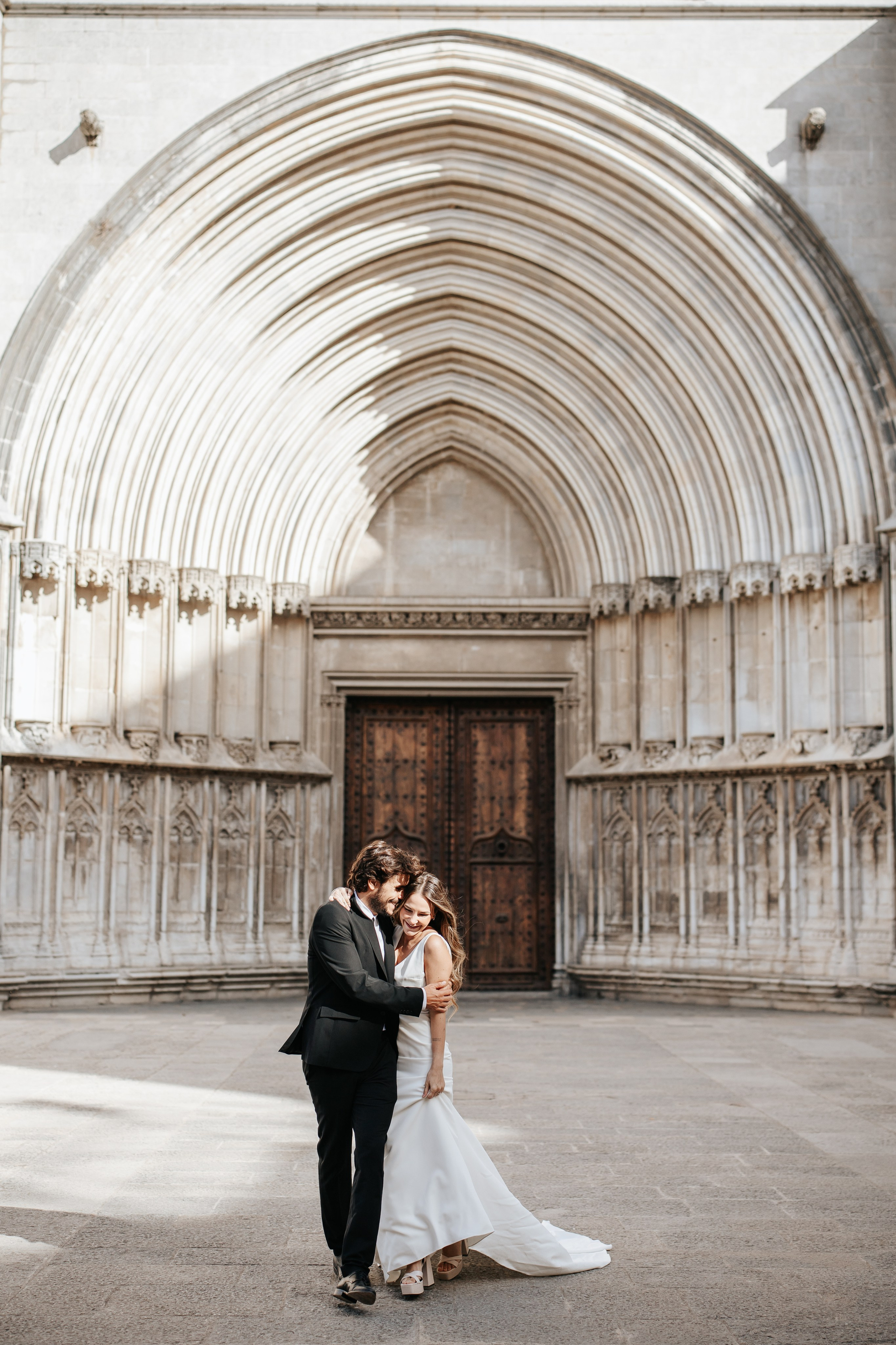 Barbara+Carlos, Girona, Love story. Wedding photographer in Catalonia