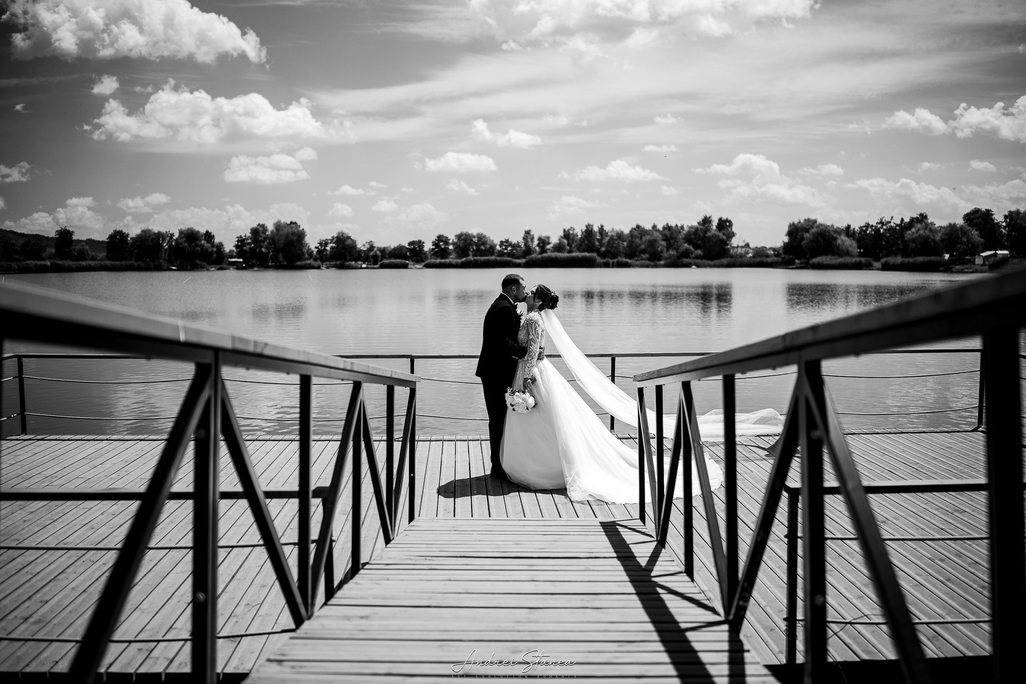 Bianca & Răzvan. Andrei Stanea