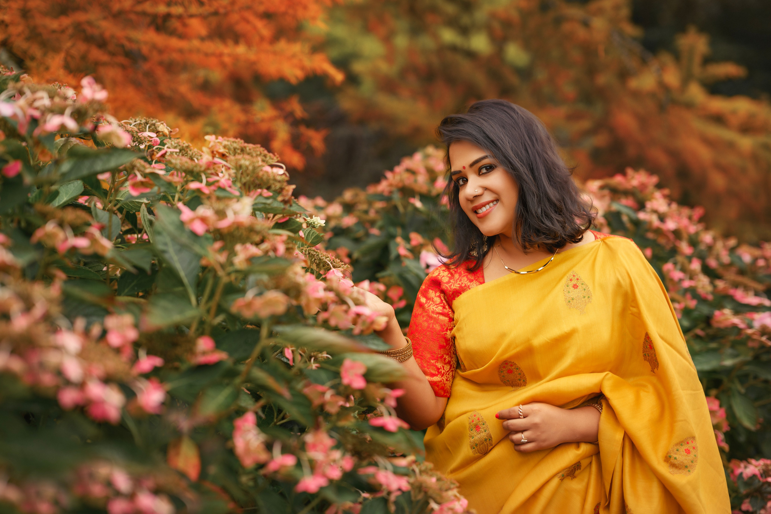 Priyanka. Wedding & family photography in Seattle area. Helen Michelle photographer