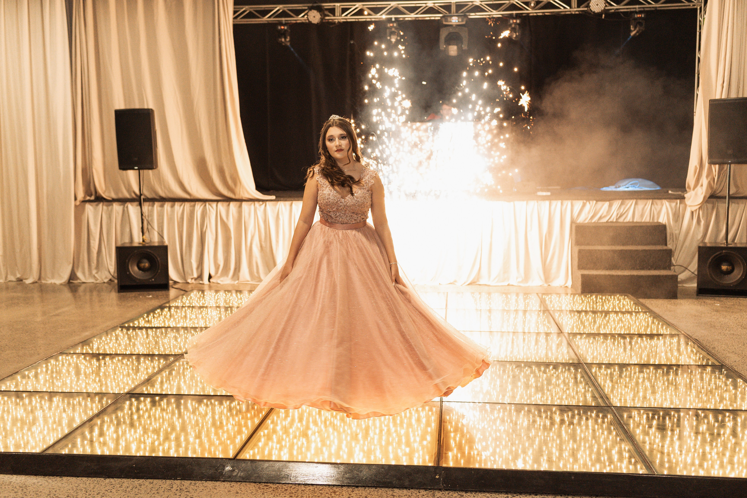 15 Anos Eliziane. RBK Produções | Foto e Vídeo | Irati-PR e região