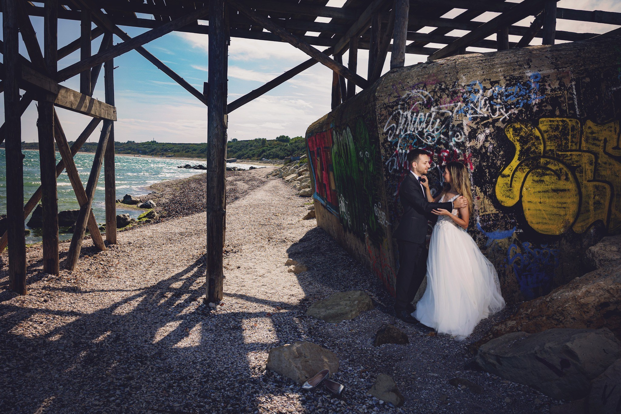 Trash the dress. Fotograf Nuntă Constanța - Moments by Gub