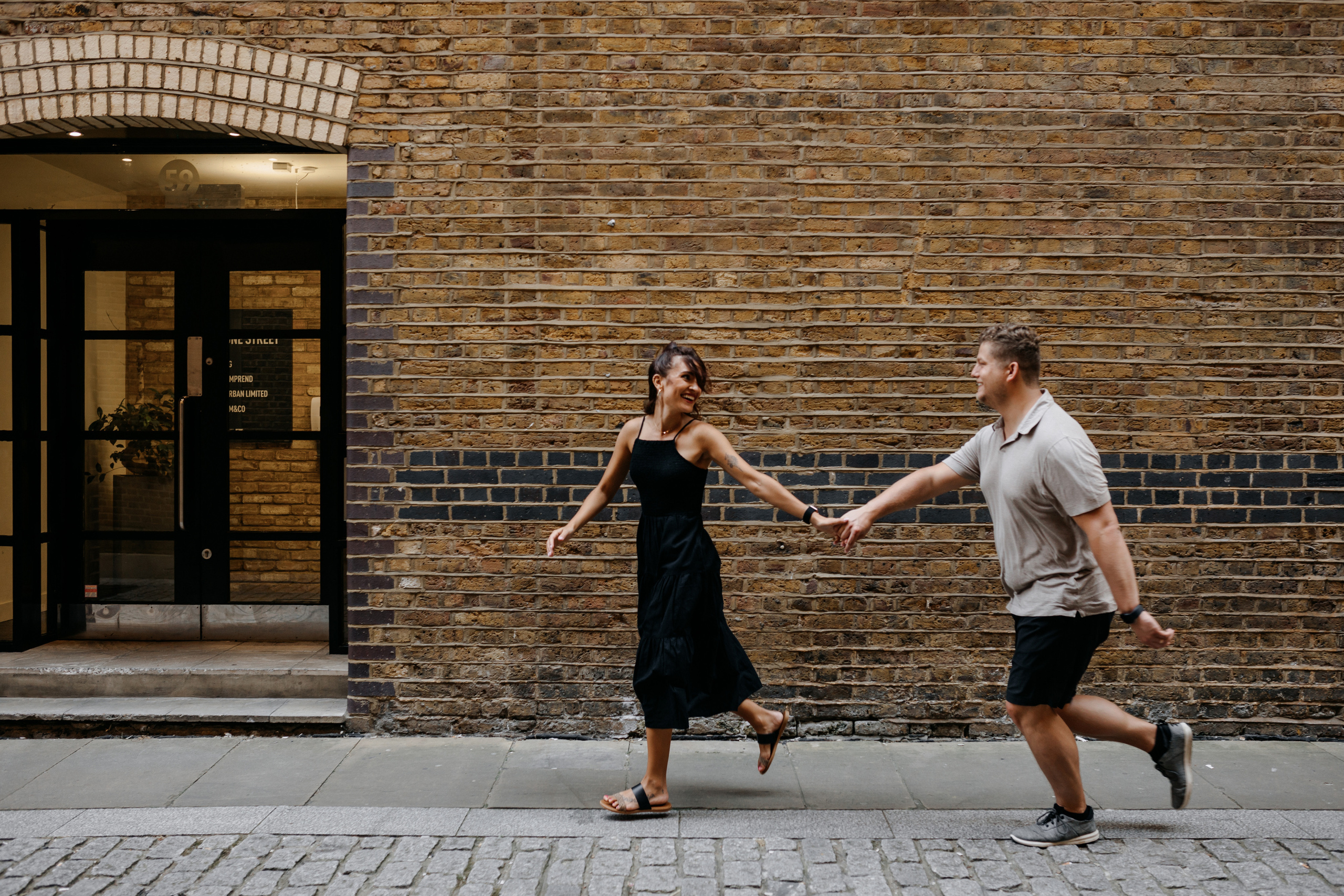 Photoshoot at Tower Bridge. LondonPhotoStory — Vacation Photographer in London