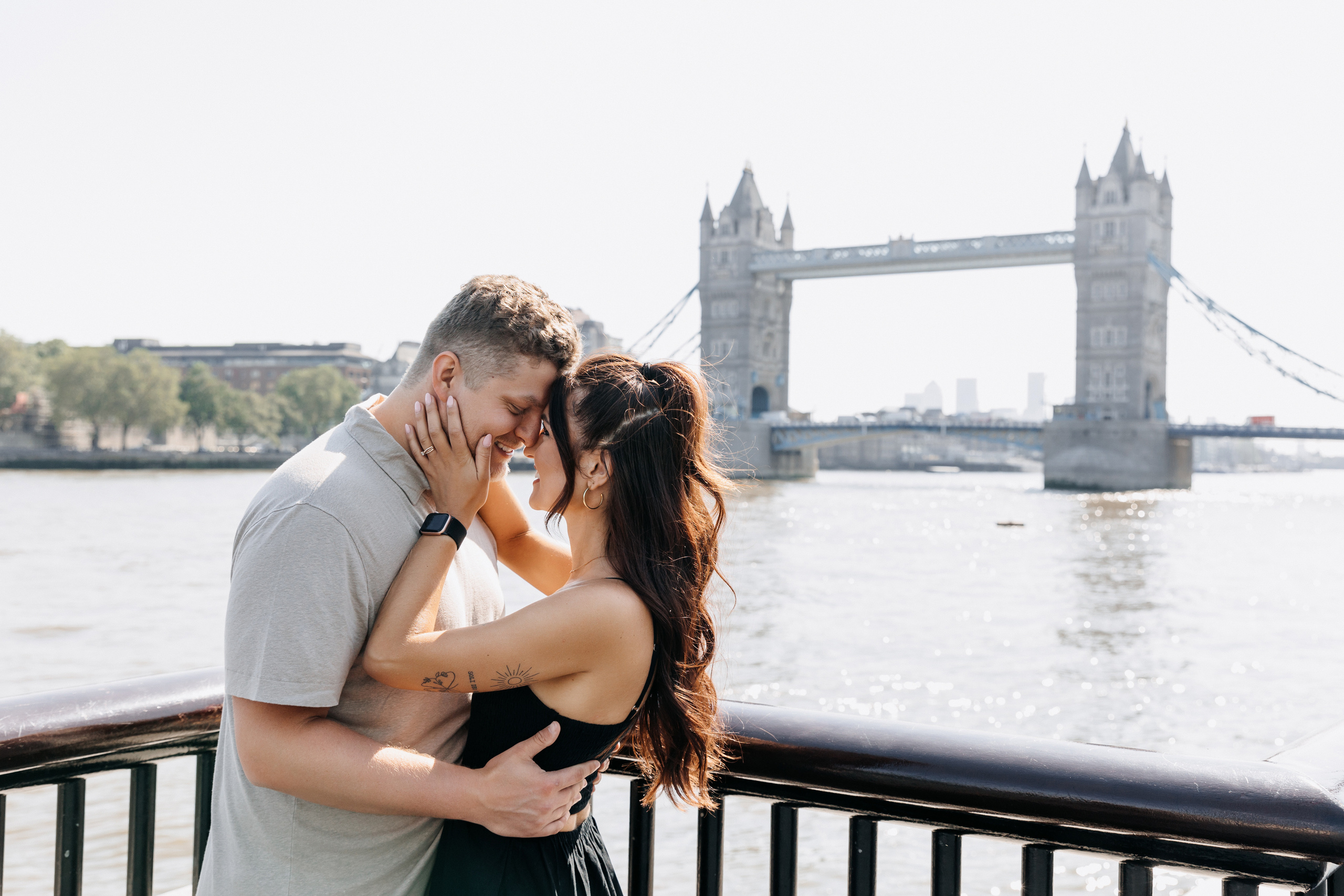 Photoshoot at Tower Bridge. LondonPhotoStory — Vacation Photographer in London