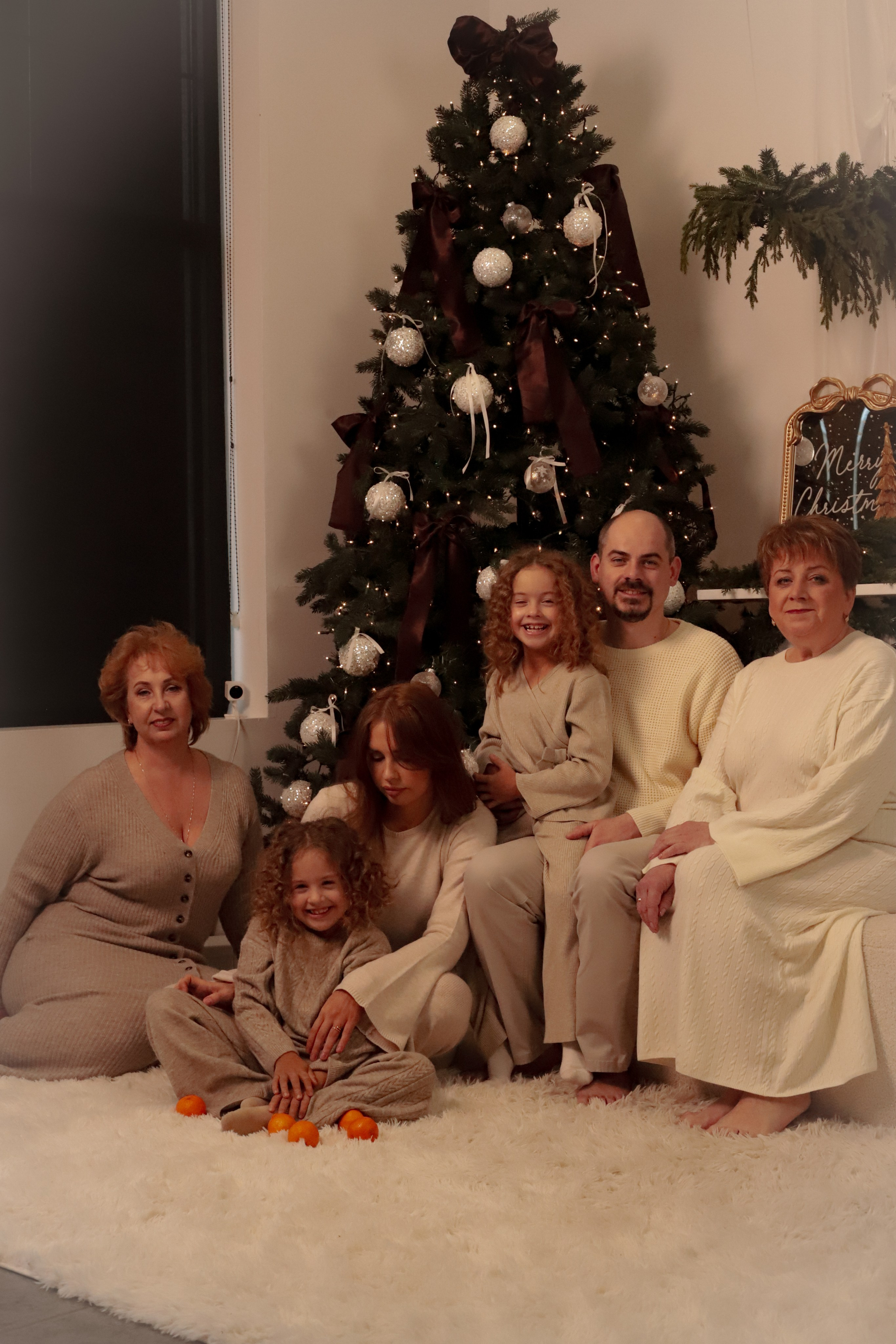 Anna Family. VALERIIA VIUNOVA individual shooting\love story\event\brand