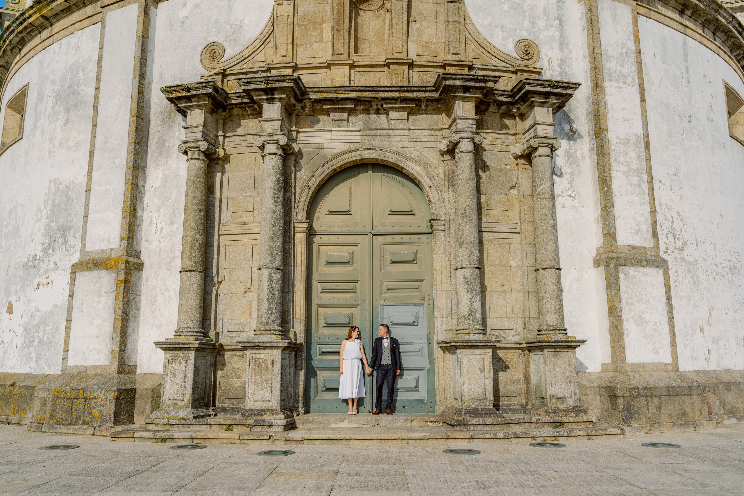 Wedding in Porto. Porto Travel Photographer | Couples & Vacation Photos in Portugal — WePortugal