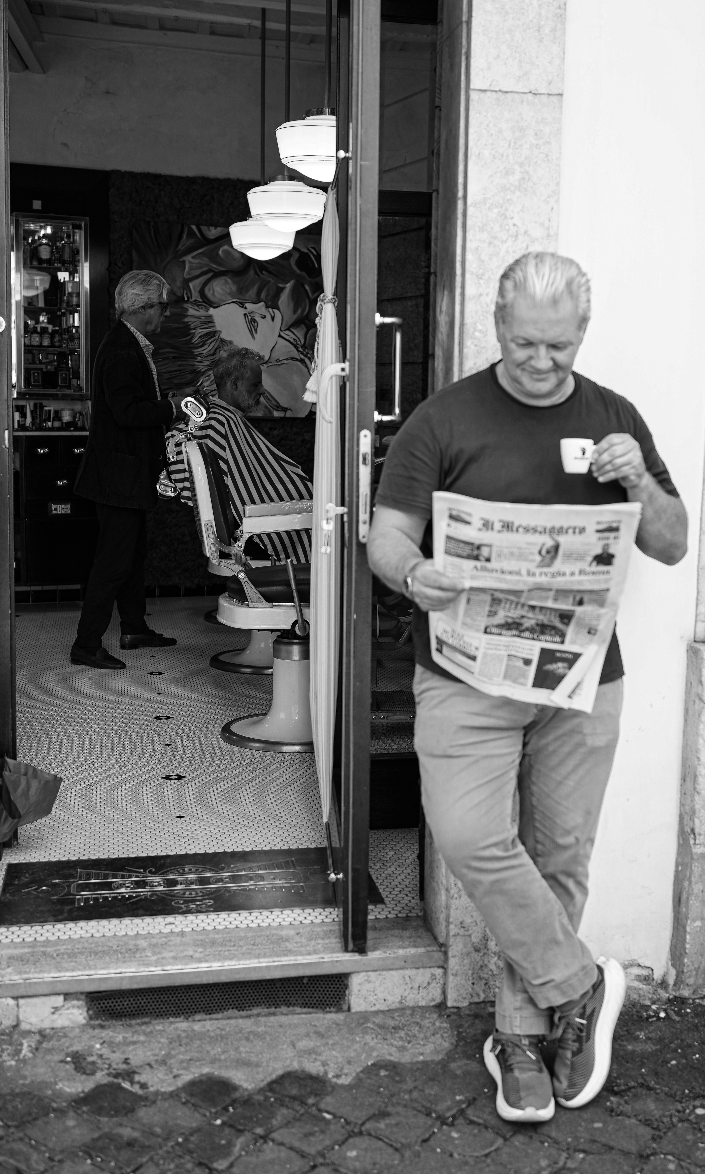 Римский Цирюльник. Фотограф в Риме. Гид по Риму. Фотограф Италия. Гиды по Италии. Фотосессия в Риме. Экскурсия в Риме с Русскоговорящим гидом. Гид Италия