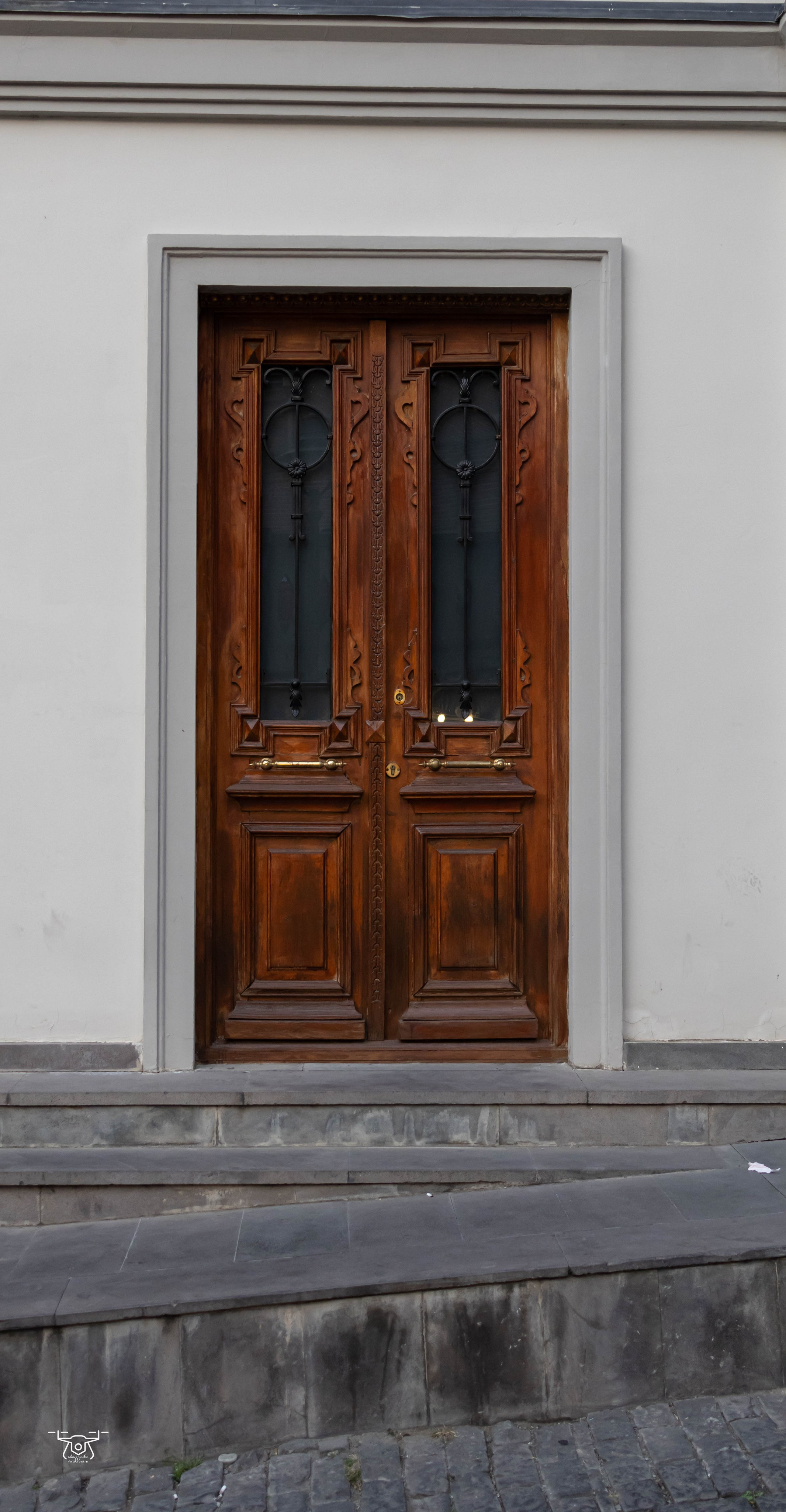 ქალაქი და ადამიანი. FramefreeMan