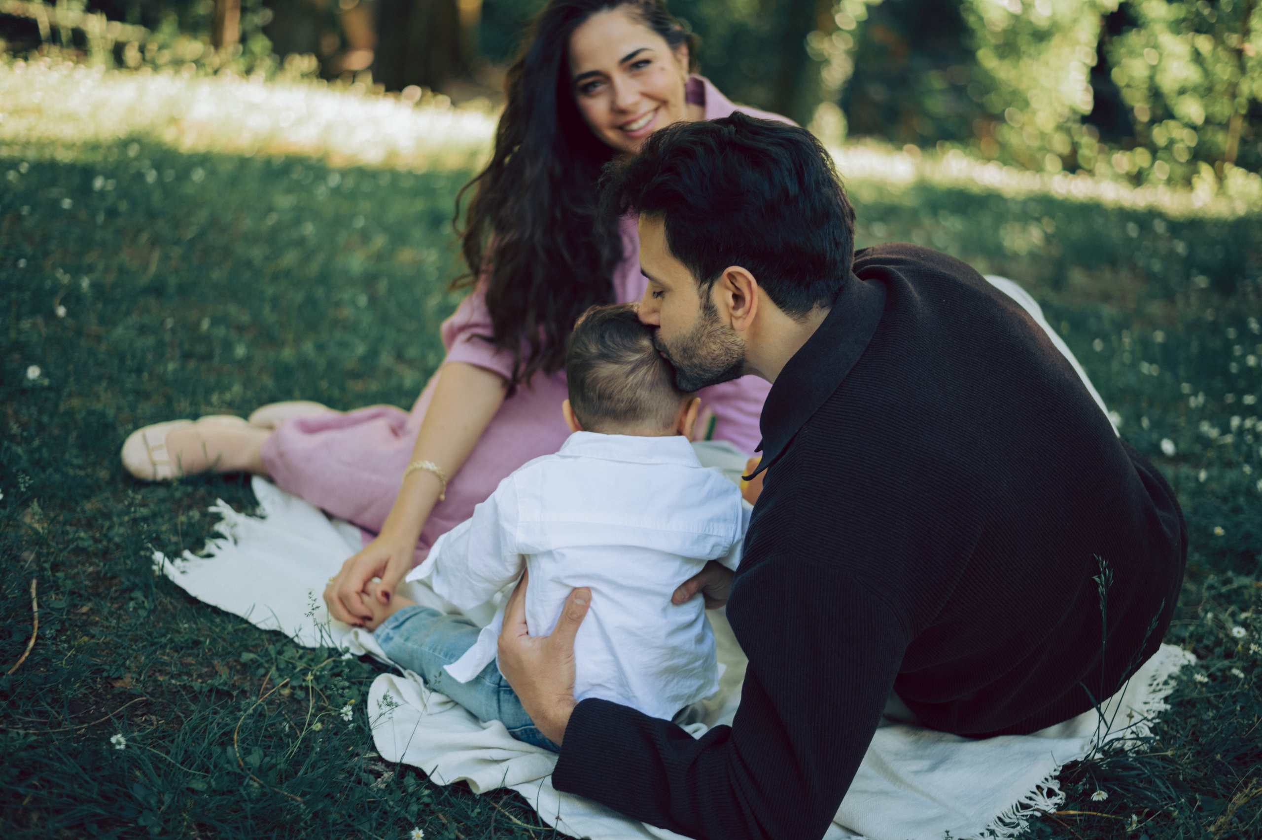 Nassib Maryam & Alexander in Milan. AnaMilanoFoto | Couple & Wedding Photographer in Milan