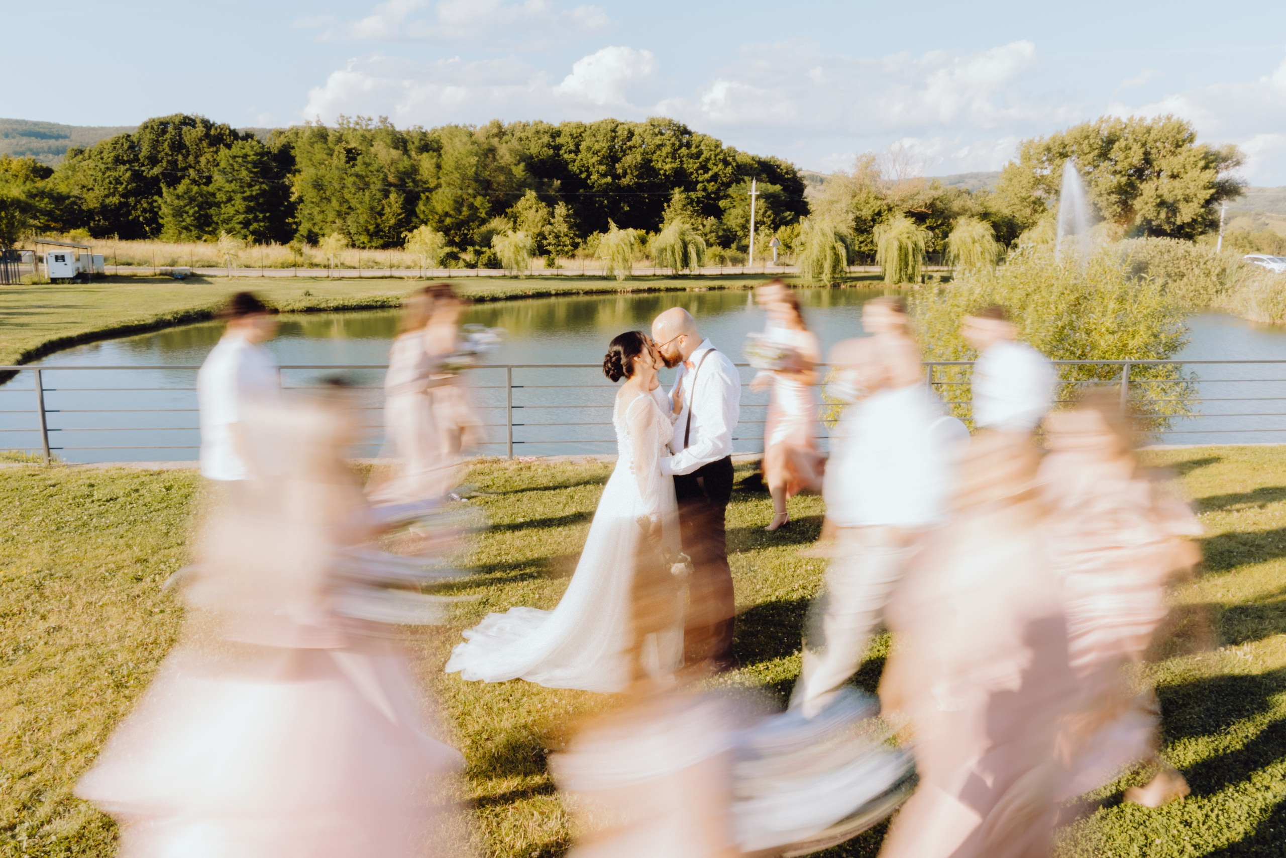 Moise & Delia. Wedding & couple photographer from Romania Rut Vetan