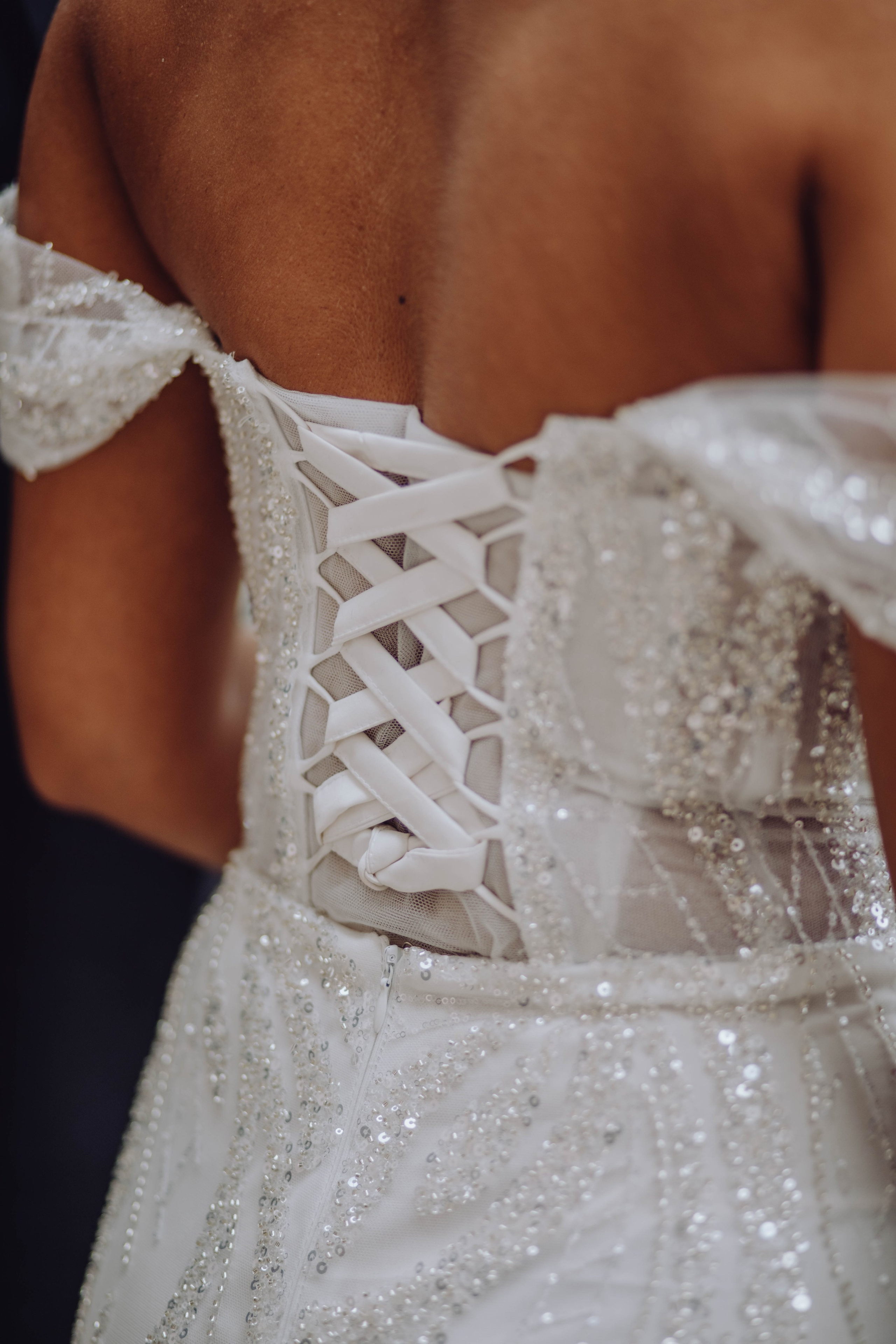 Liviu & Simona. Wedding & couple photographer from Romania Rut Vetan