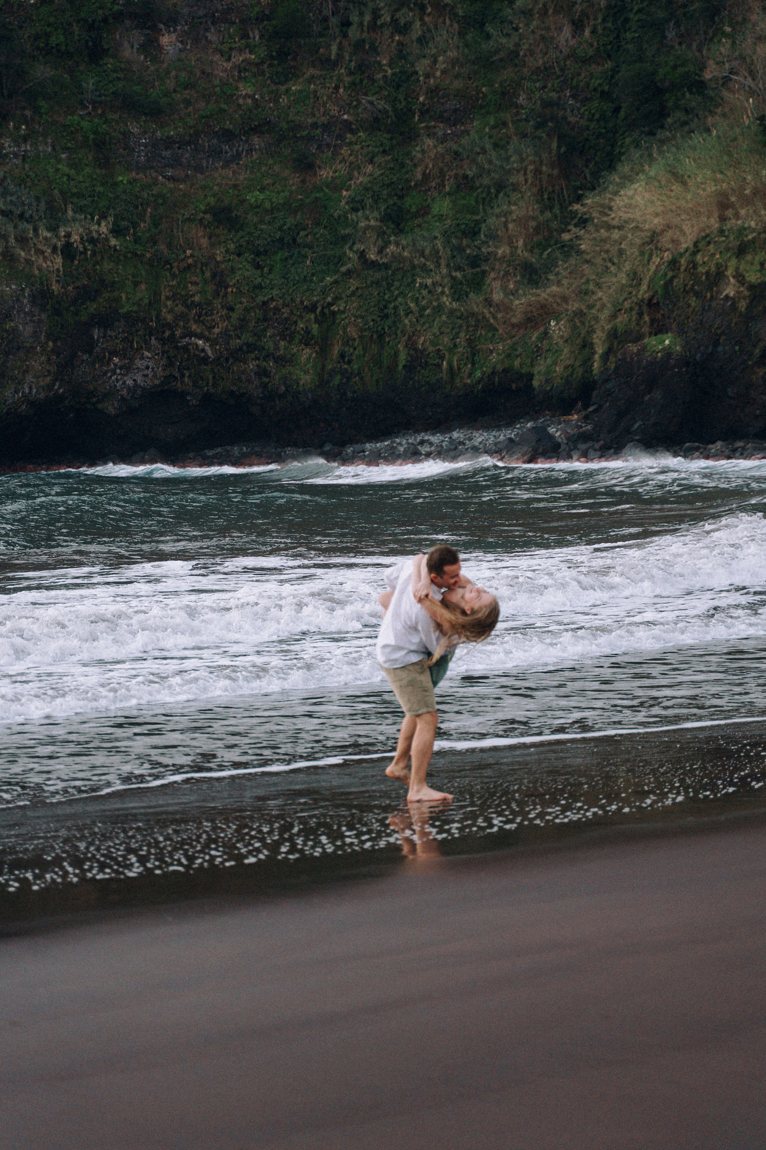 Couple Photoshoot on a Secluded Beach|Madeira Photographer. Your photographer in Madeira