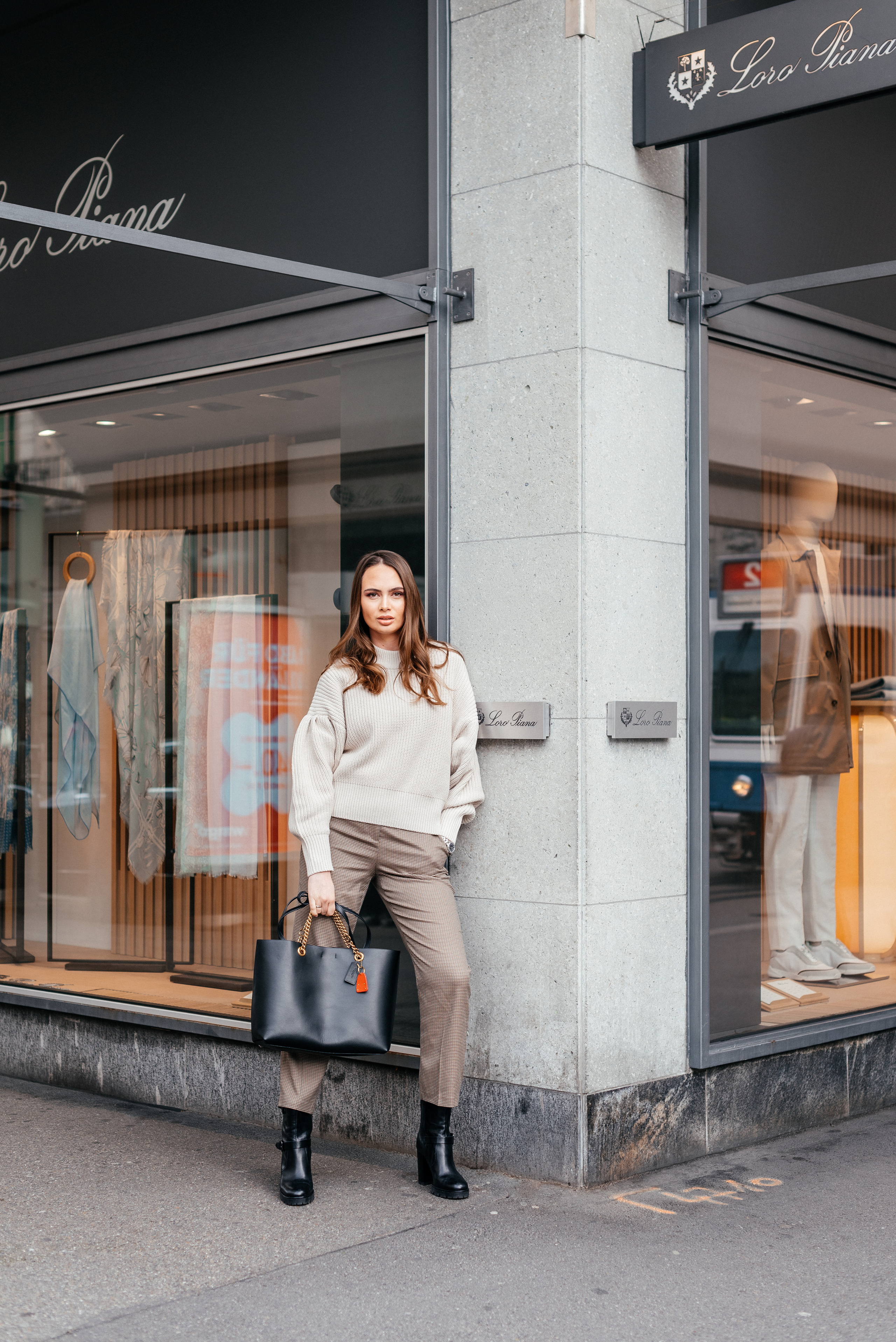 KSENIA. I am Elena Altendorfer. Wedding photographer in Zurich and Switzerland