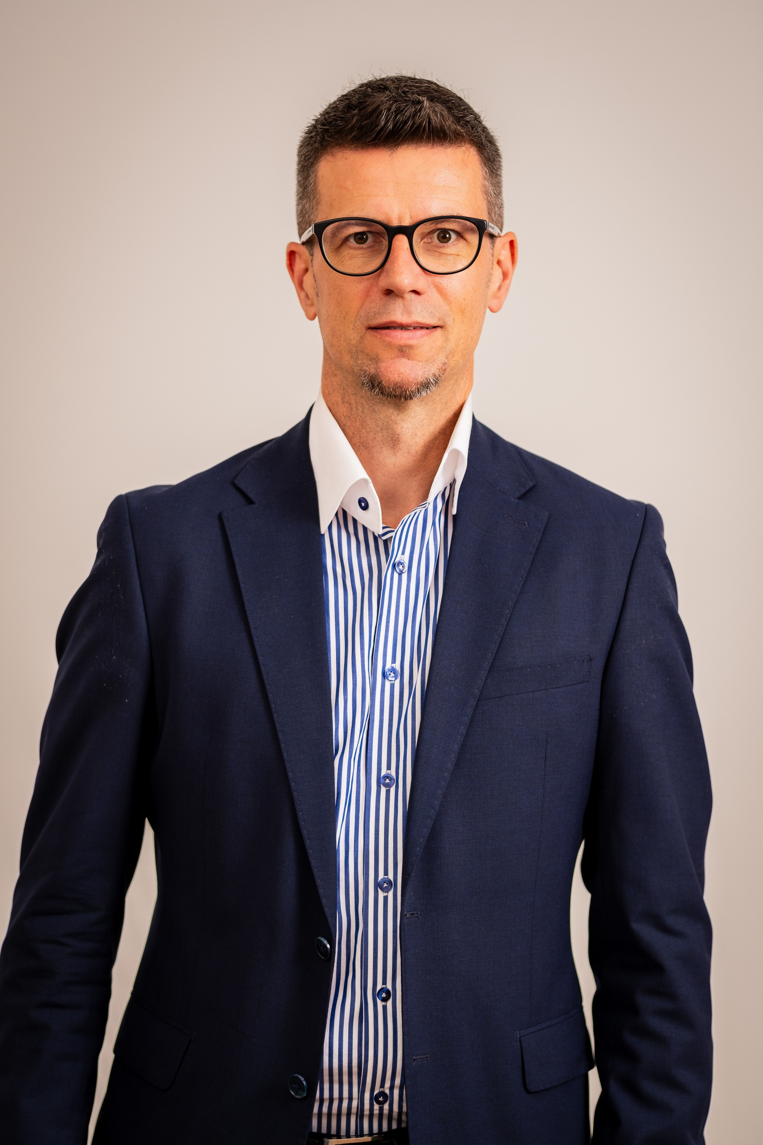 Business Portraits. Home